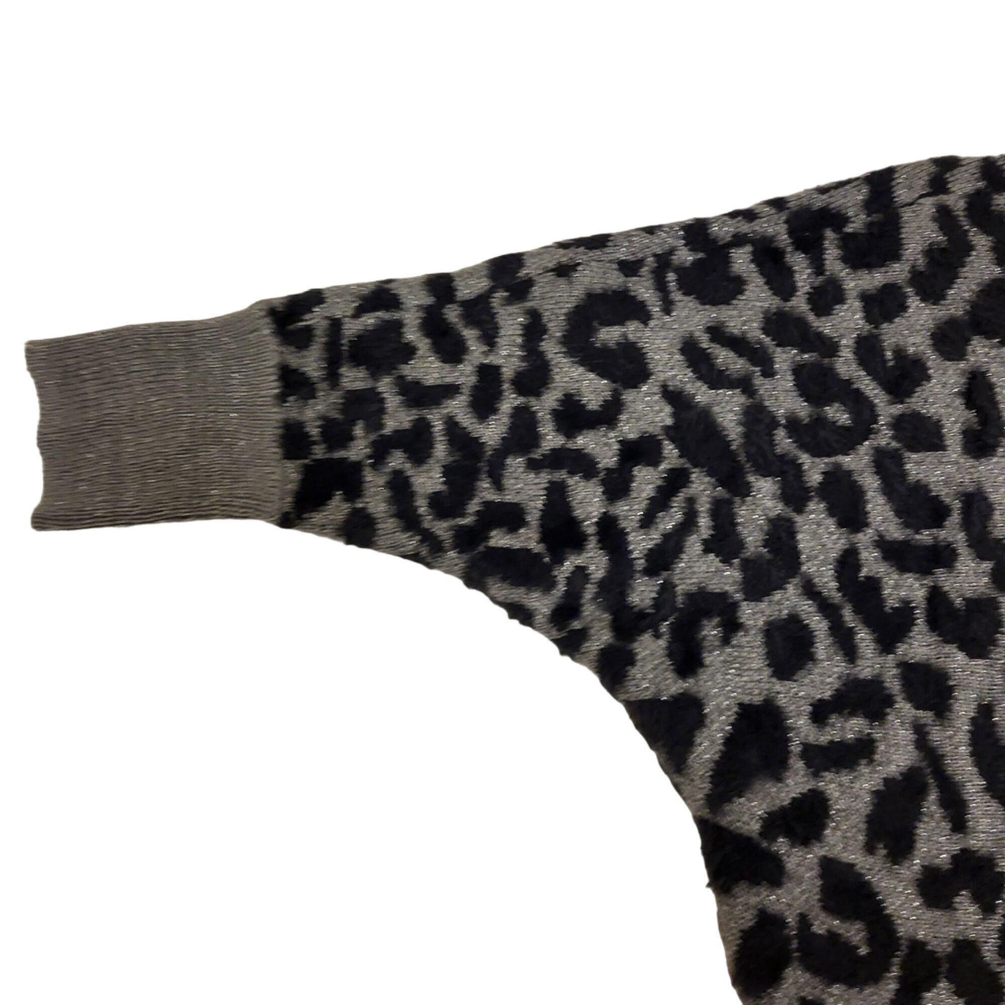 Jennifer Lopez Jennifer Lopez Sweater Womens Medium Gray Animal Leopard Pri Size XL / US 12-14 / IT 48-50 - 6 Thumbnail