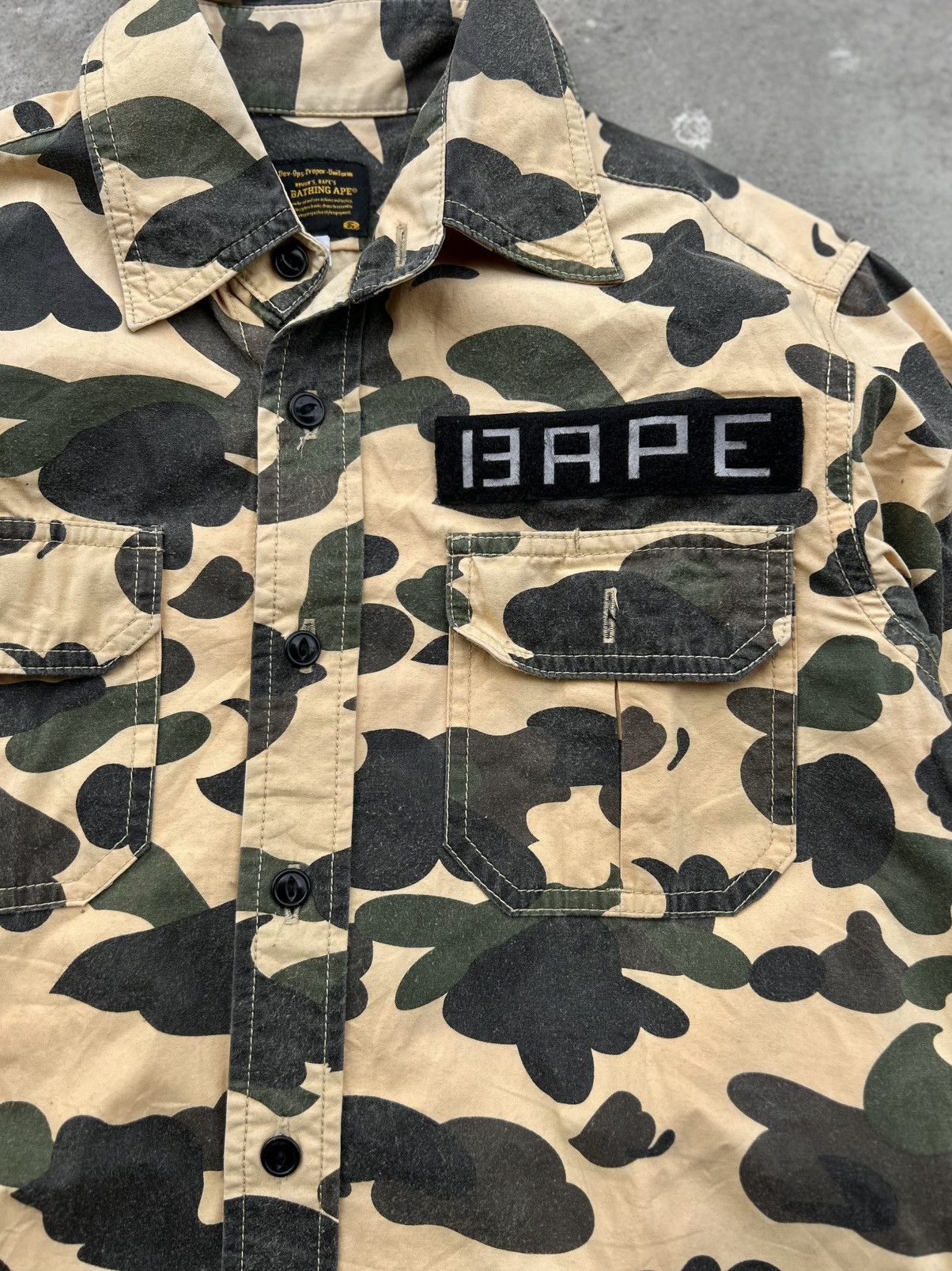 Bape CRAZY RARE BAPE NIGO 1ST CAMO SHIRT Size US S / EU 44-46 / 1 - 2 Thumbnail