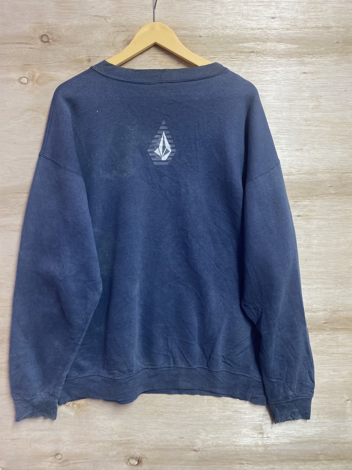 Volcom Vintage faded VOLCOM SKATEBOARD crewneck sweatshirt Size US XL / EU 56 / 4 - 6 Thumbnail
