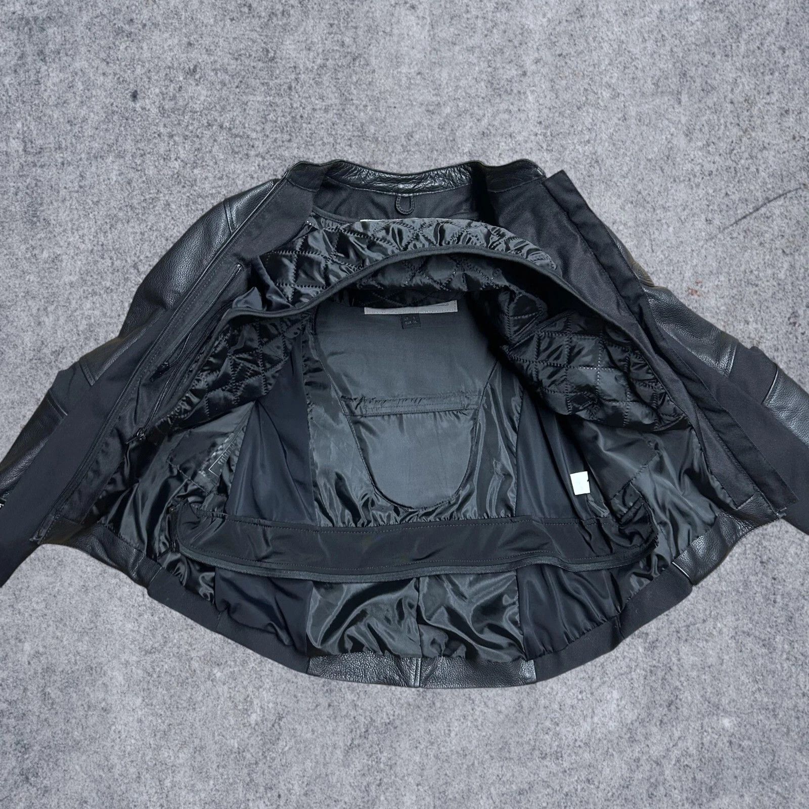 Vintage Bilt Women Black Leather Full Zip Padded Rose Motorcycle Jac Size US S / EU 44-46 / 1 - 4 Thumbnail