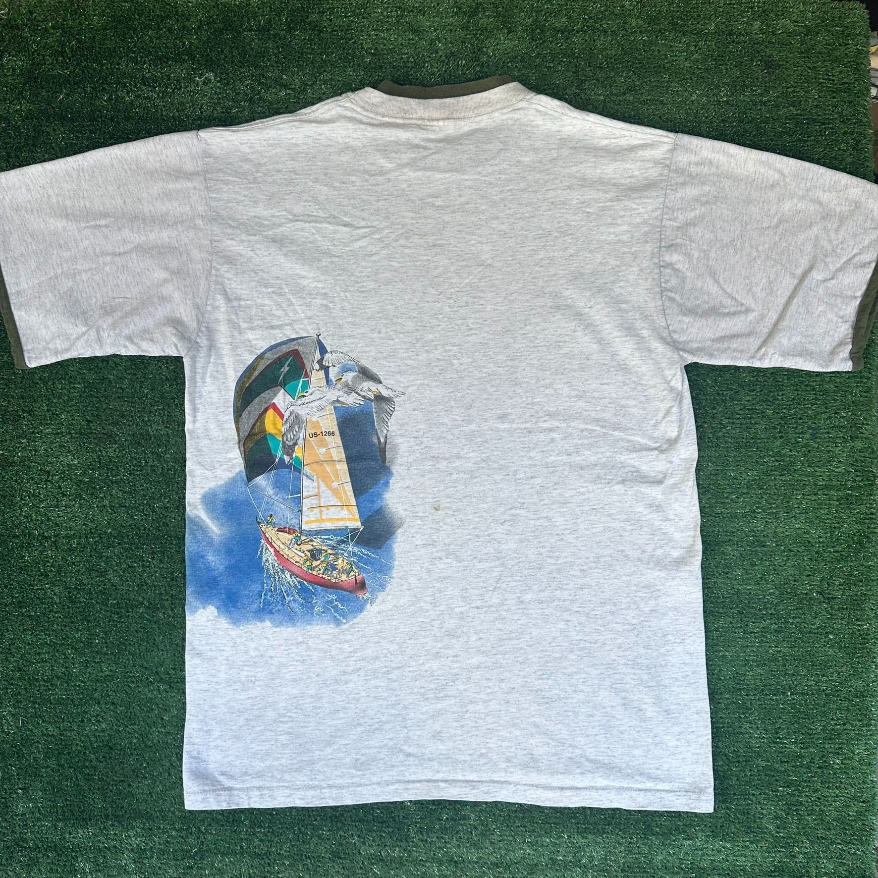 Vintage Vintage 90s Sailboat Seagull T-Shirt Gray L Single Stitch Na Size US L / EU 52-54 / 3 - 8 Thumbnail