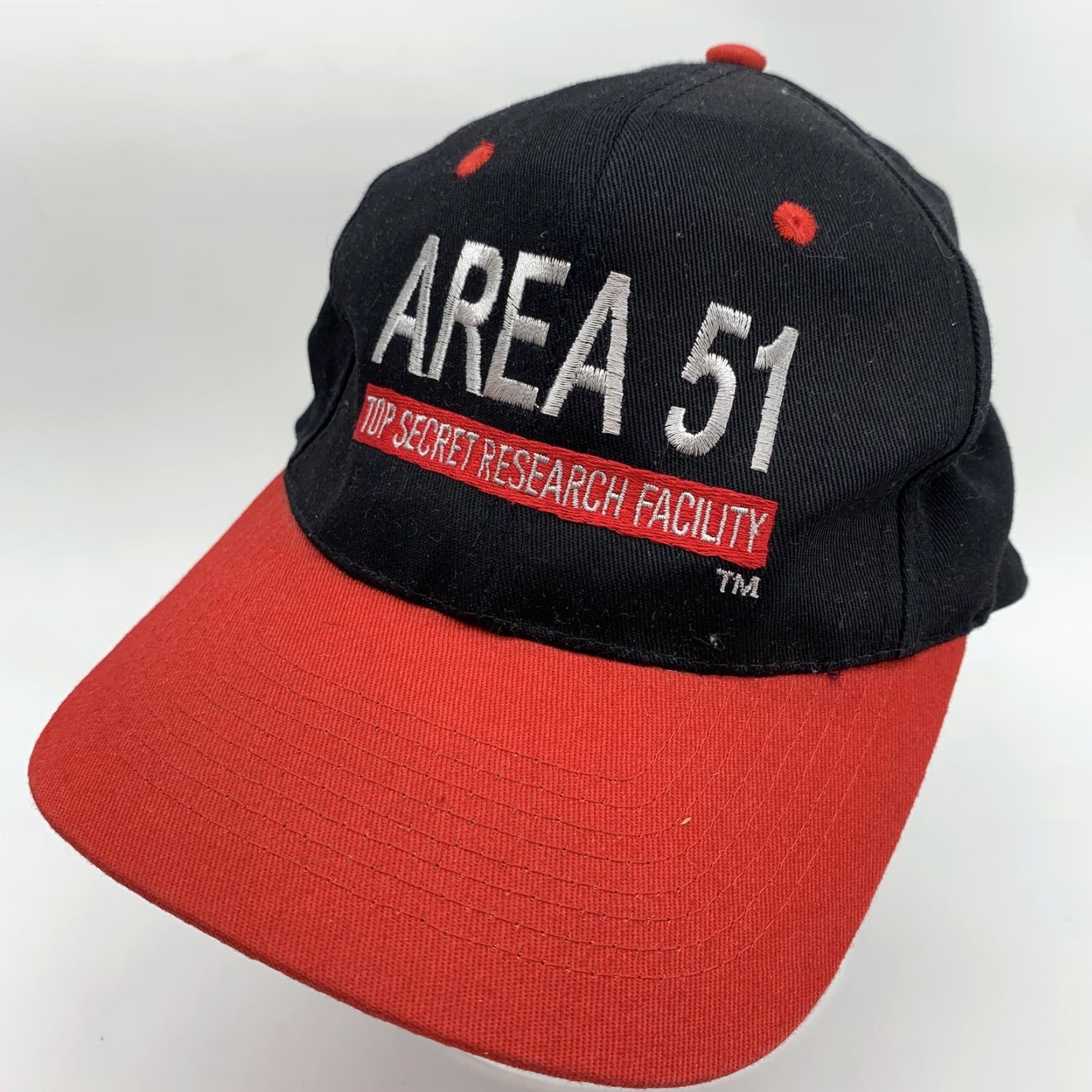 Area VINTAGE Area 51 Hat Cap Snap Back Mens Black Red Top Secret Facility One Size KC Size US M / EU 48-50 / 2 - 2 Thumbnail