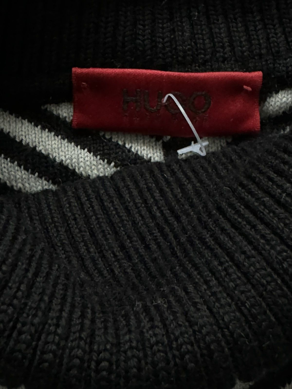 Hugo Boss Hugo Boss pullover Size M / US 6-8 / IT 42-44 - 2 Thumbnail