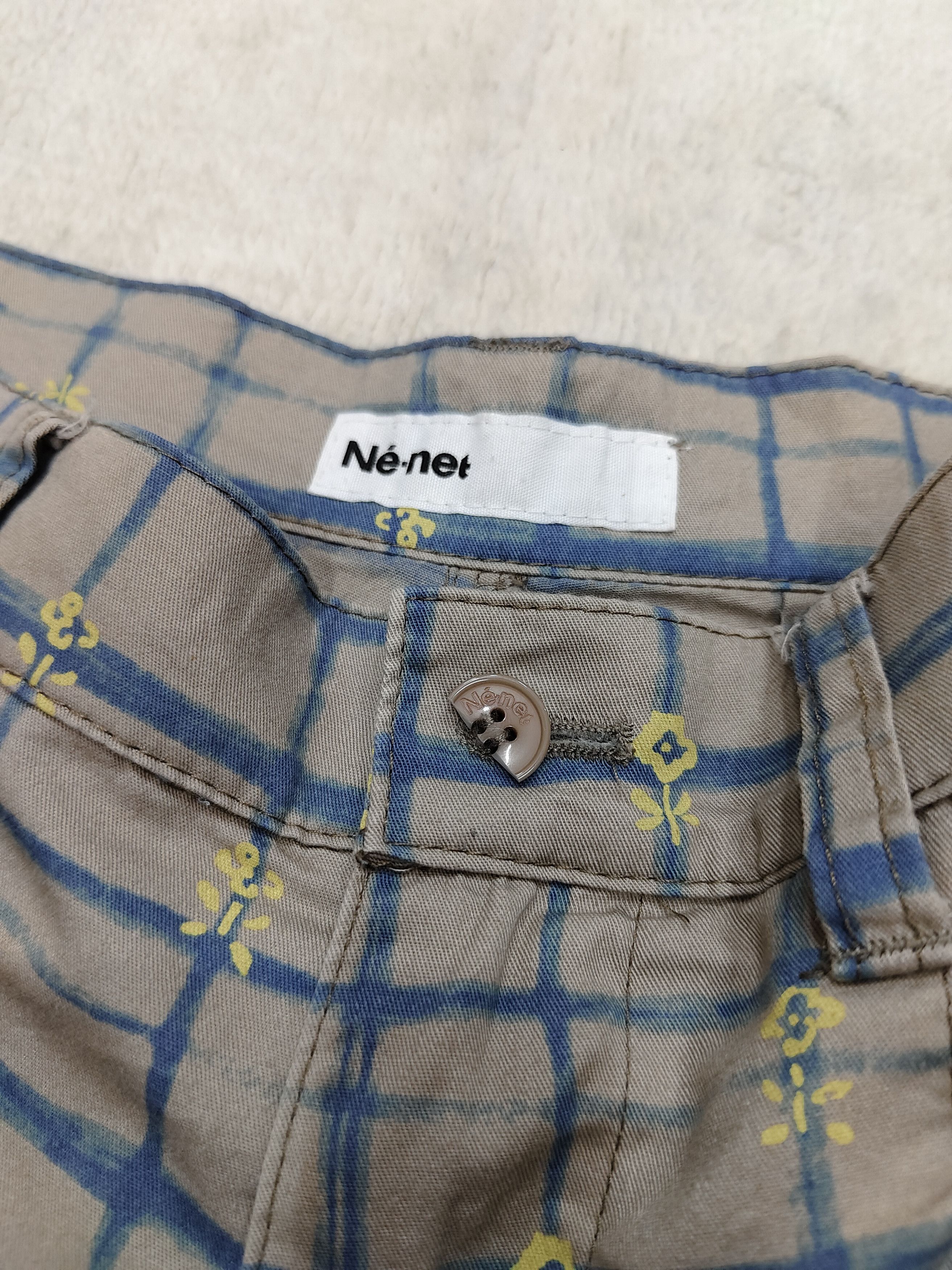 Ne-Net Ne-Net🇯🇵 Plaid Flowers Graphic Wide Leg Balloon Pants Size 29" - 6 Thumbnail
