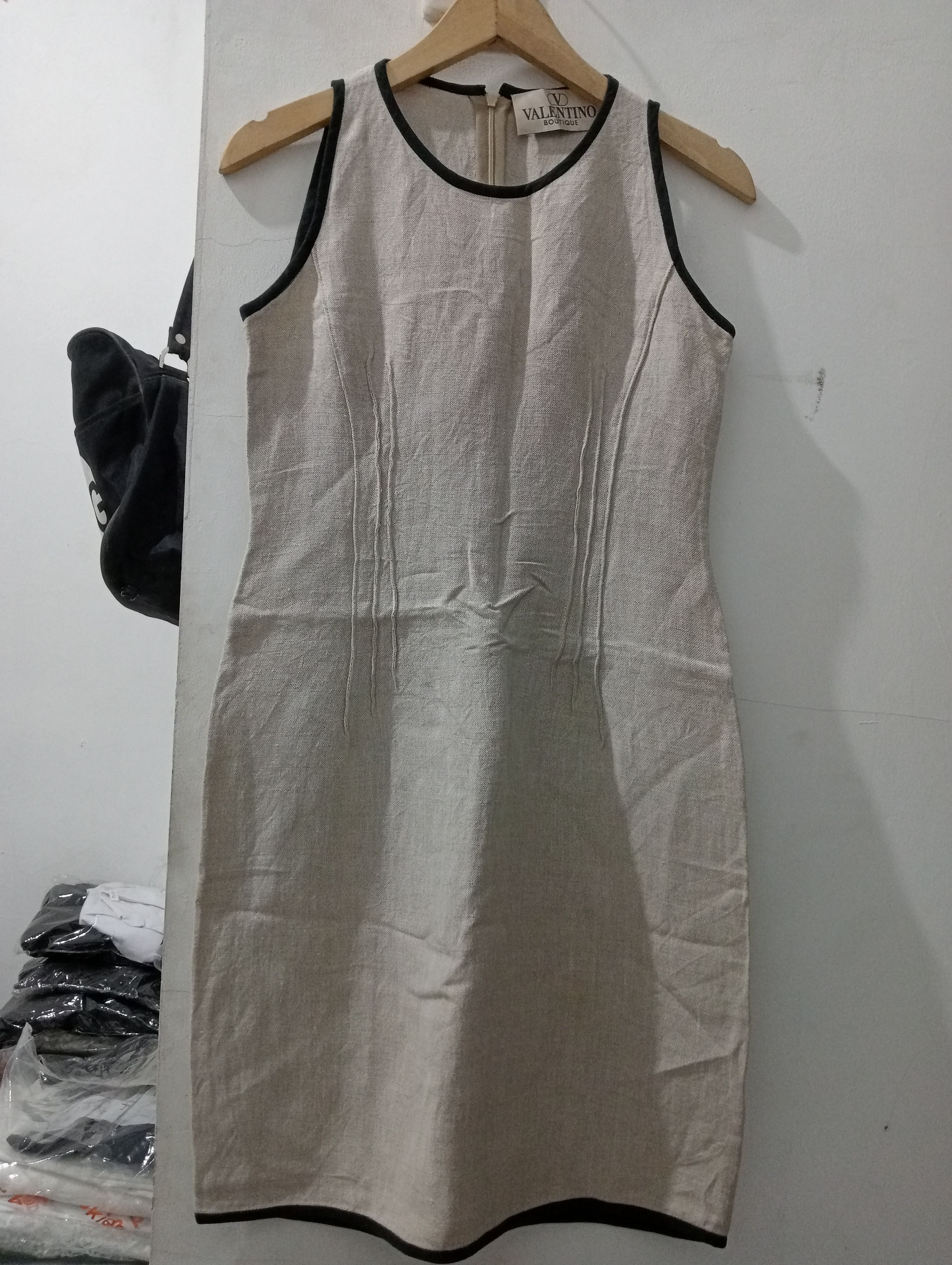 Valentino valentino sleeveless dress Size M / US 6-8 / IT 42-44 - 1 Thumbnail