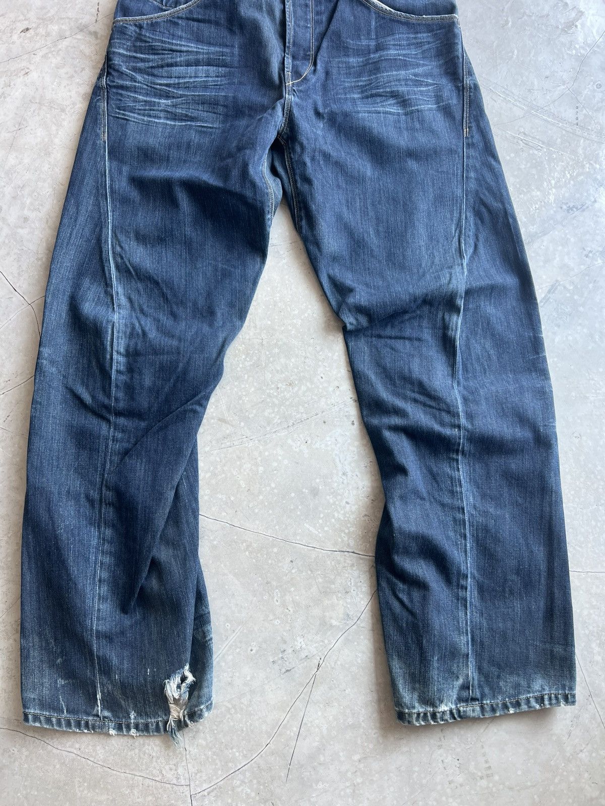 Levi's Levis Engineered Jeans Cinch Back Actual 32.5x32 Size US 32 / EU 48 - 4 Thumbnail
