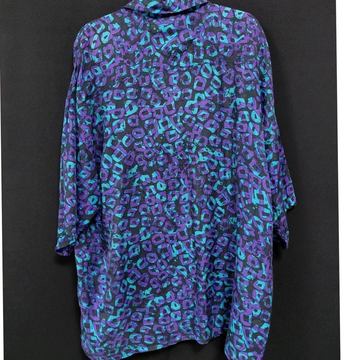 Vintage TRIBES Shirt Blue Purple Floral Short Sleeve Collared 100% Silk Men XL Size US XL / EU 56 / 4 - 2 Thumbnail