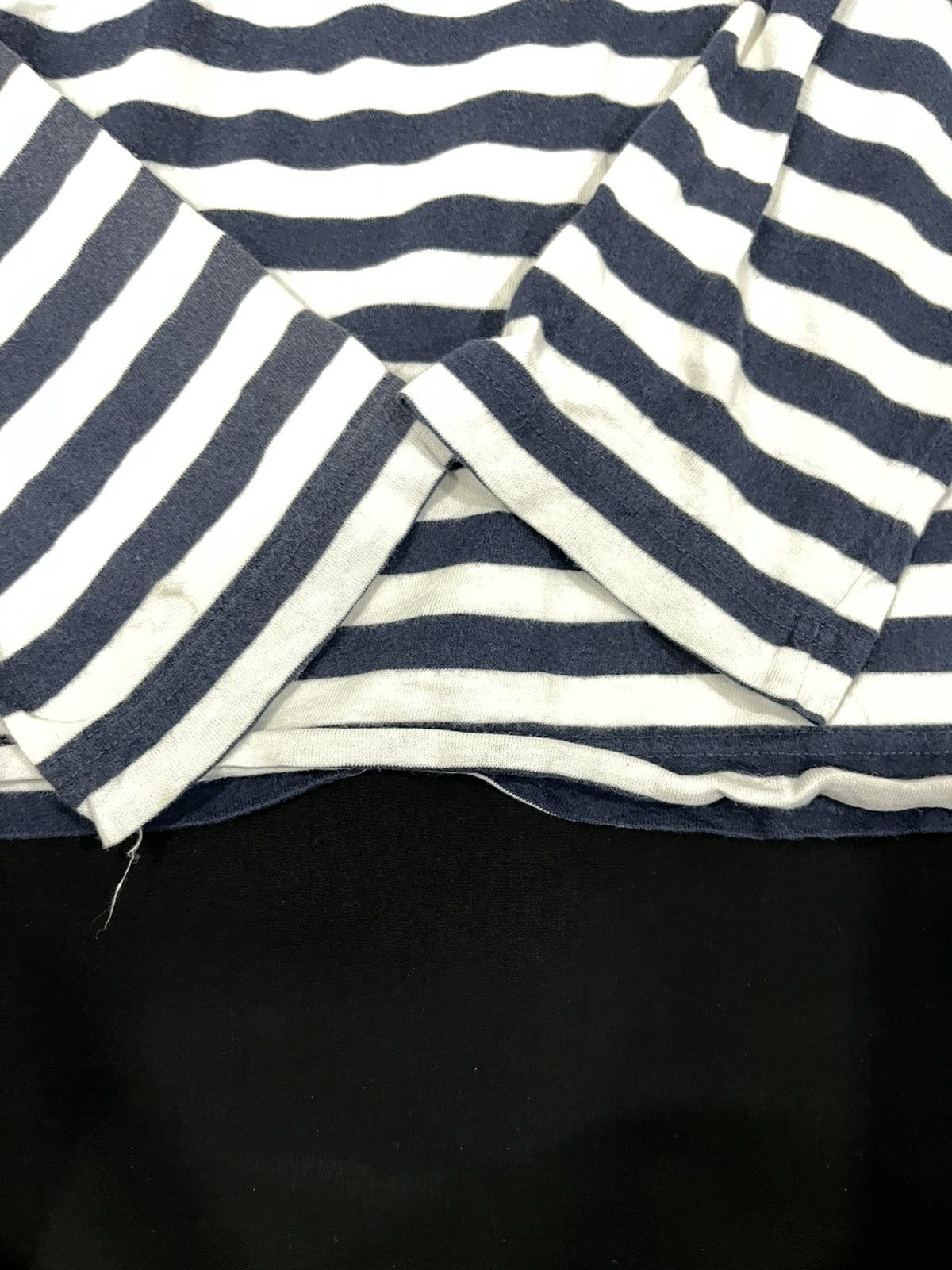 Comme des Garcons Comme Des Garcon Stripe Long Sleeve T shirt Size M / US 6-8 / IT 42-44 - 10 Thumbnail