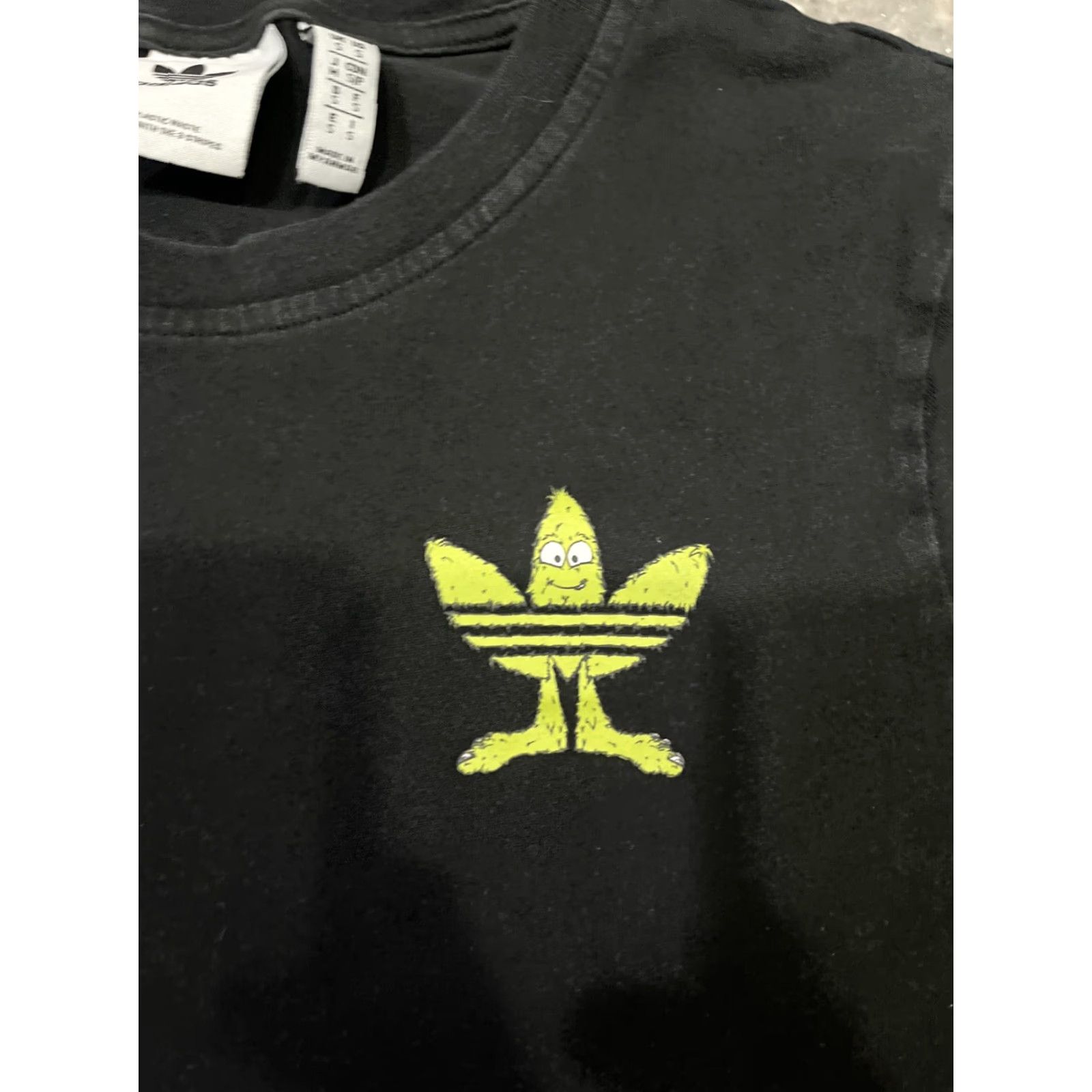 Adidas Adidas Graphic Fun T-Shirt Shirt Mens Small Black Crew Short Sleeve Cotton Blend Size US S / EU 44-46 / 1 - 3 Thumbnail