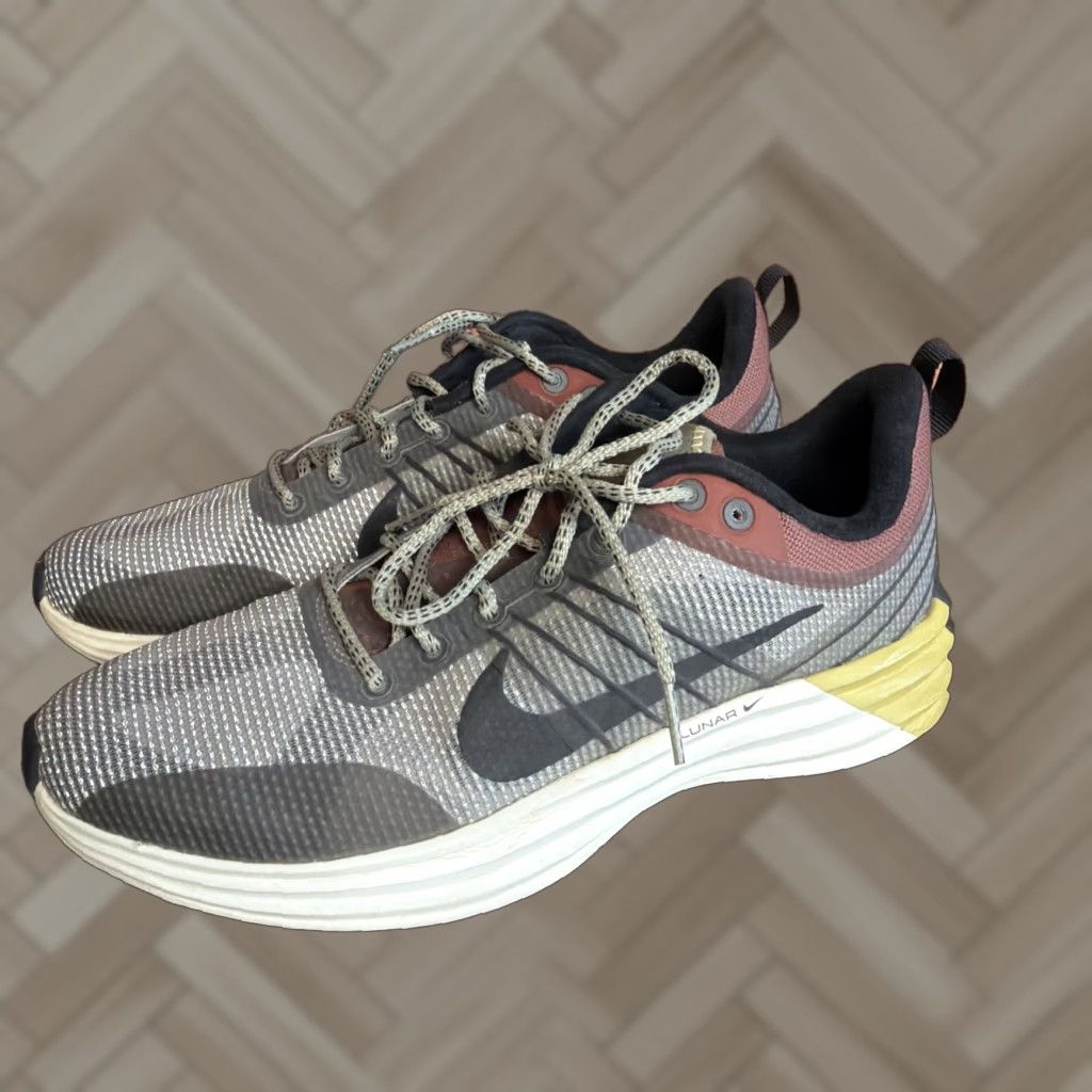 Nike Nike Lunar Roam Sneaker Men FZ8116-300 Army/Olive/Gray 10 Size US 10 / EU 43 - 1 Thumbnail