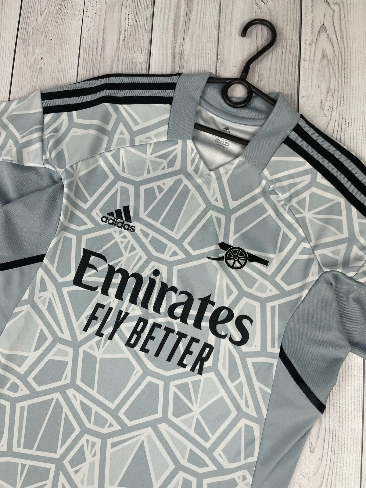 Adidas Arsenal adidas Soccer jersey Goalkeeper rare size M grey Size US M / EU 48-50 / 2 - 2 Thumbnail