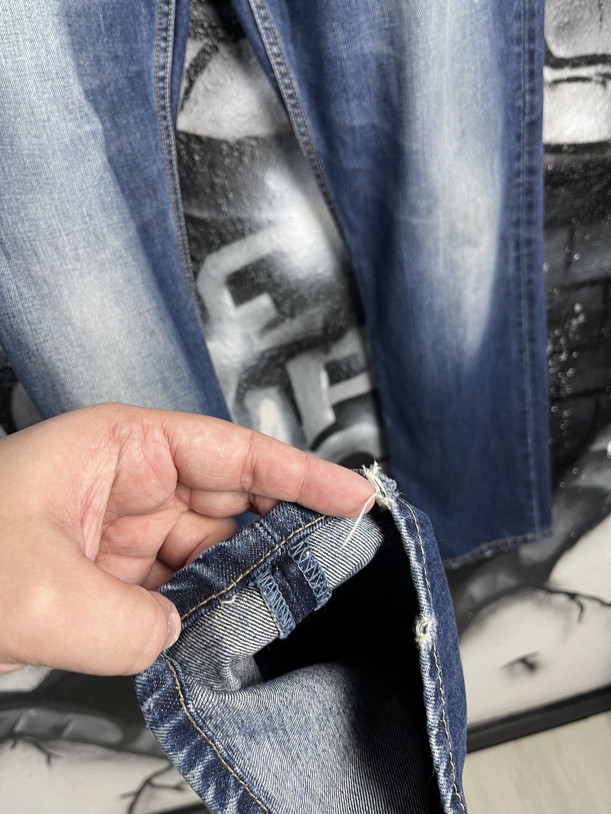 Diesel Diesel Y2K Faded Blue Denim Straight Jeans Size W33 L34 Size US 33 - 14 Thumbnail
