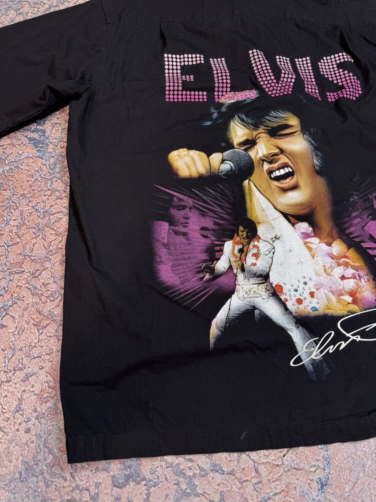 Band Tees Vintage Elvis Presley shirt big logo Big Hunk O'Love size M Size US M / EU 48-50 / 2 - 3 Thumbnail