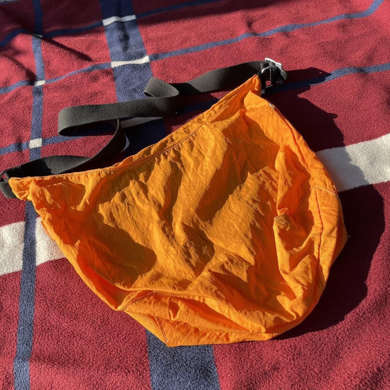 Vintage Kipling Rare bright pumpkin Orange Shoulder Crossbody bag Size ONE SIZE - 4 Thumbnail