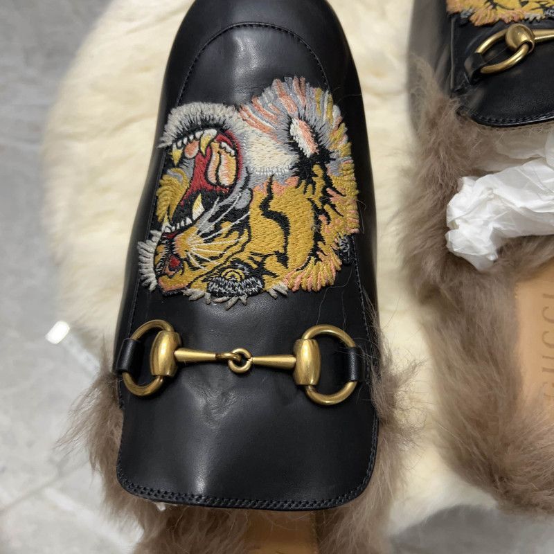Gucci Gucci Stylish Casual Black Slipper with Embroidery - Size US 9 / EU 42 - 8 Thumbnail