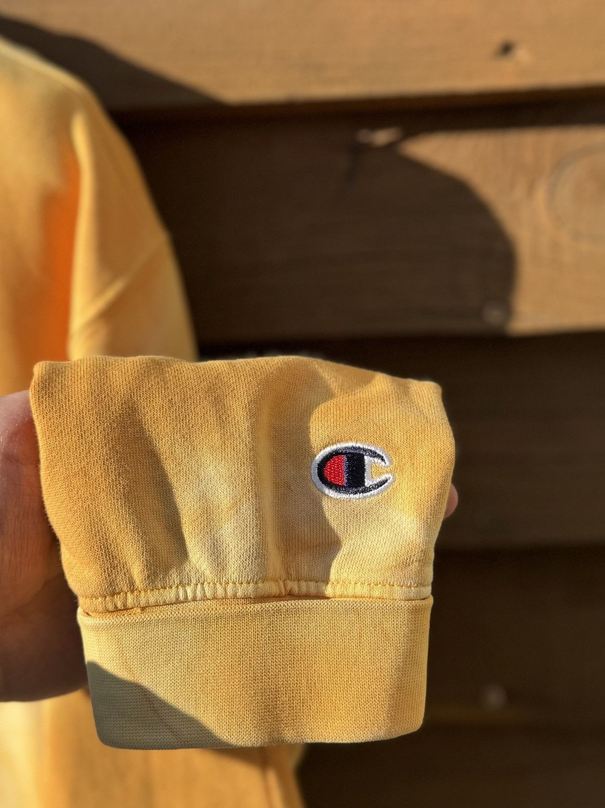 Champion Vintage Y2K Champion Embroidered Burn Orange Sweatshirt Size US L / EU 52-54 / 3 - 5 Thumbnail