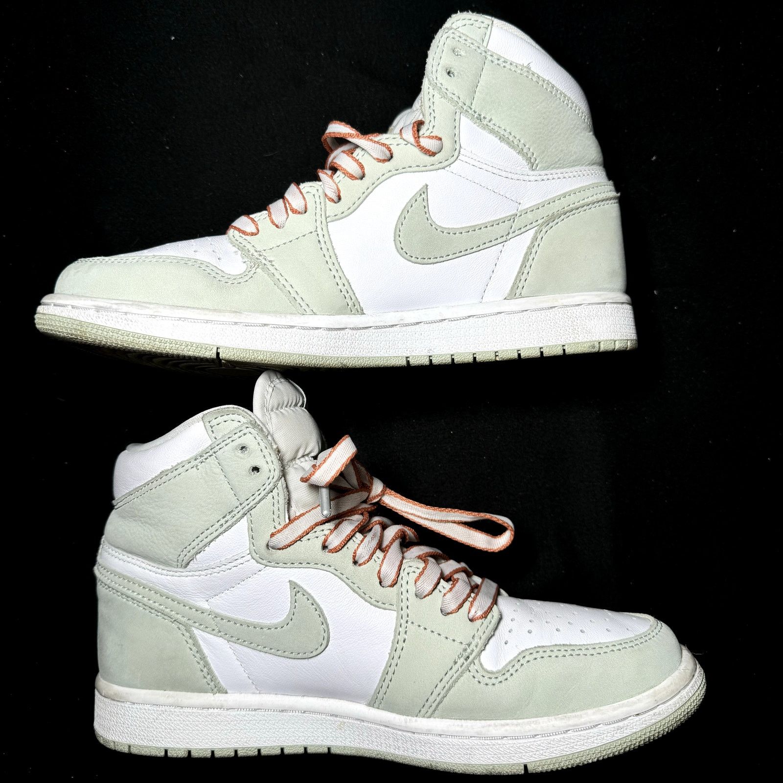Jordan Brand × Nike Air Jordan 1 Retro High OG Seafoam Women's Shoes - Size 7 Size US 7 / IT 37 - 3 Thumbnail