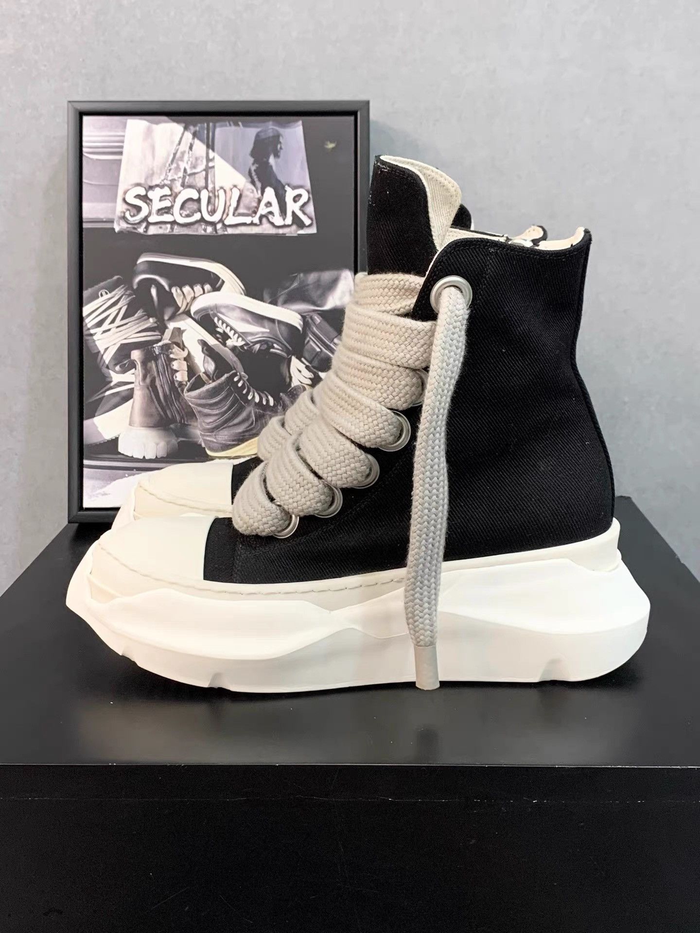 Rick Owens Rick Owens High Top Big Converse with Tractor Sole K34 Size US 7.5 / IT 37.5 - 2 Thumbnail