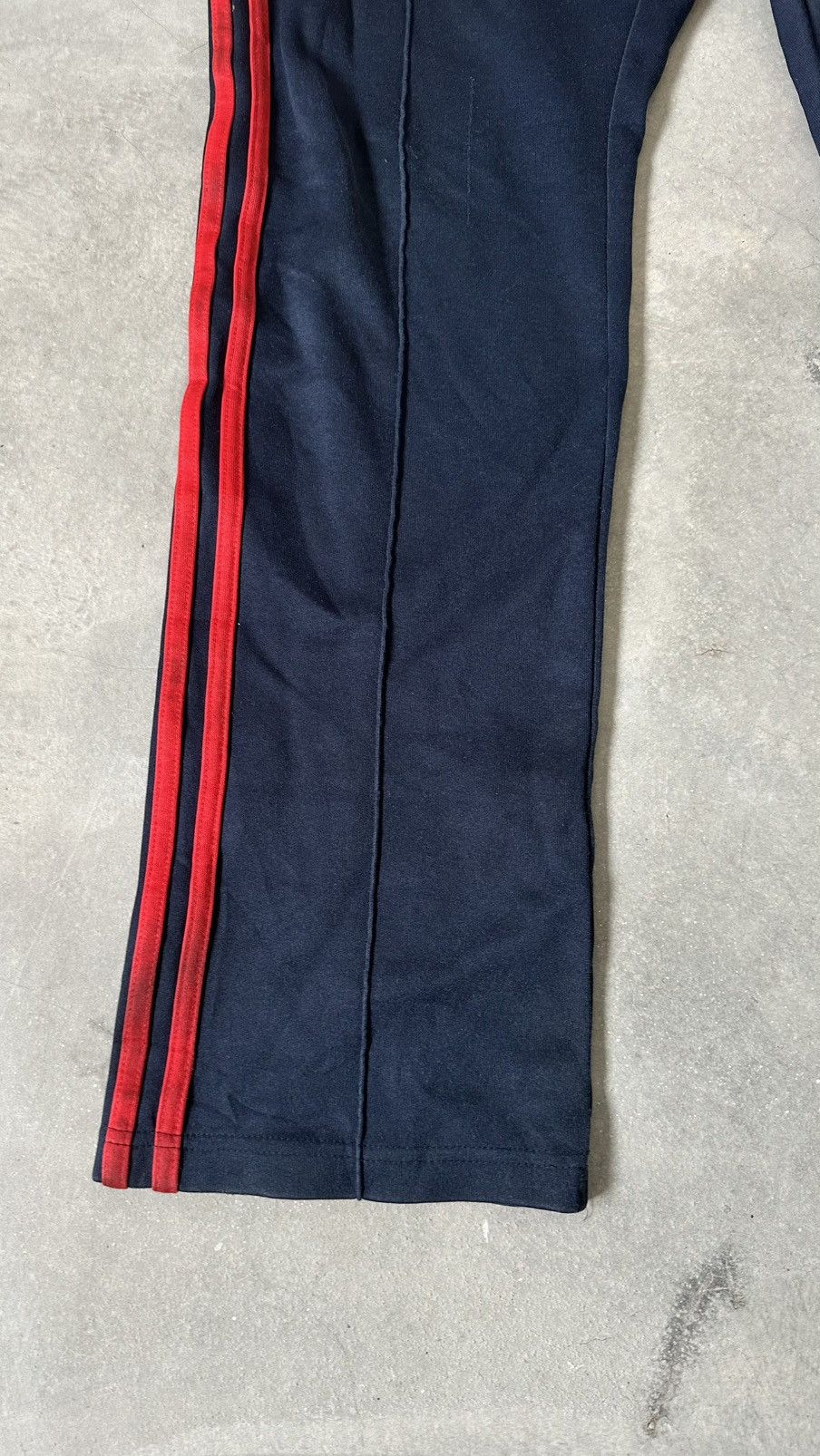 Adidas VINTAGE ADIDAS TRACK PANT Size US 38 / EU 54 - 2 Thumbnail