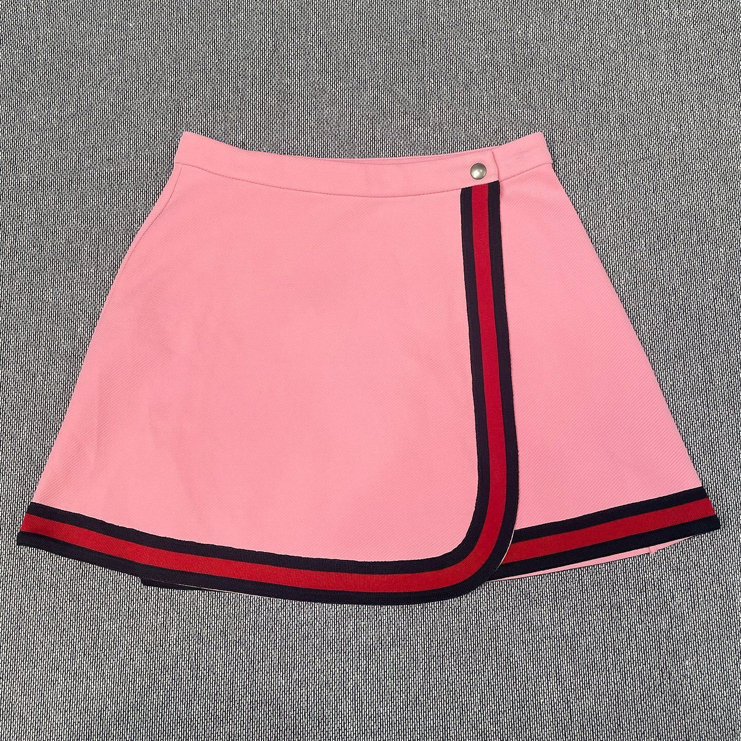 Gucci Gucci Pink Wrap Mini Skirt Size S Size 27" / US 4 / IT 40 - 1 Thumbnail