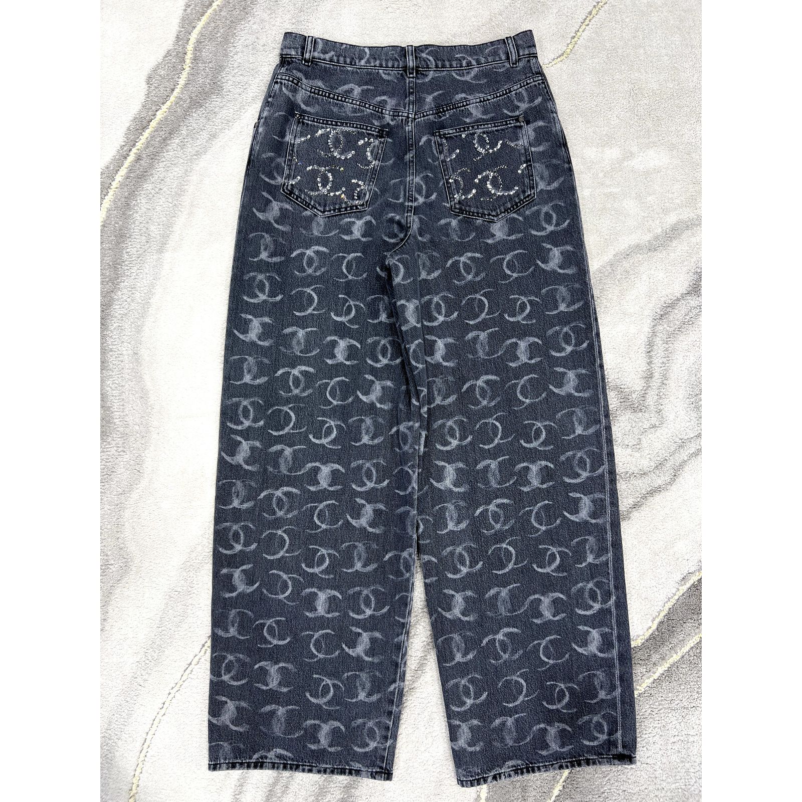 Chanel Chanel White CC Printed Logo Baggy Oversized Jeans 36 Size 26" / US 2 / IT 38 - 7 Thumbnail