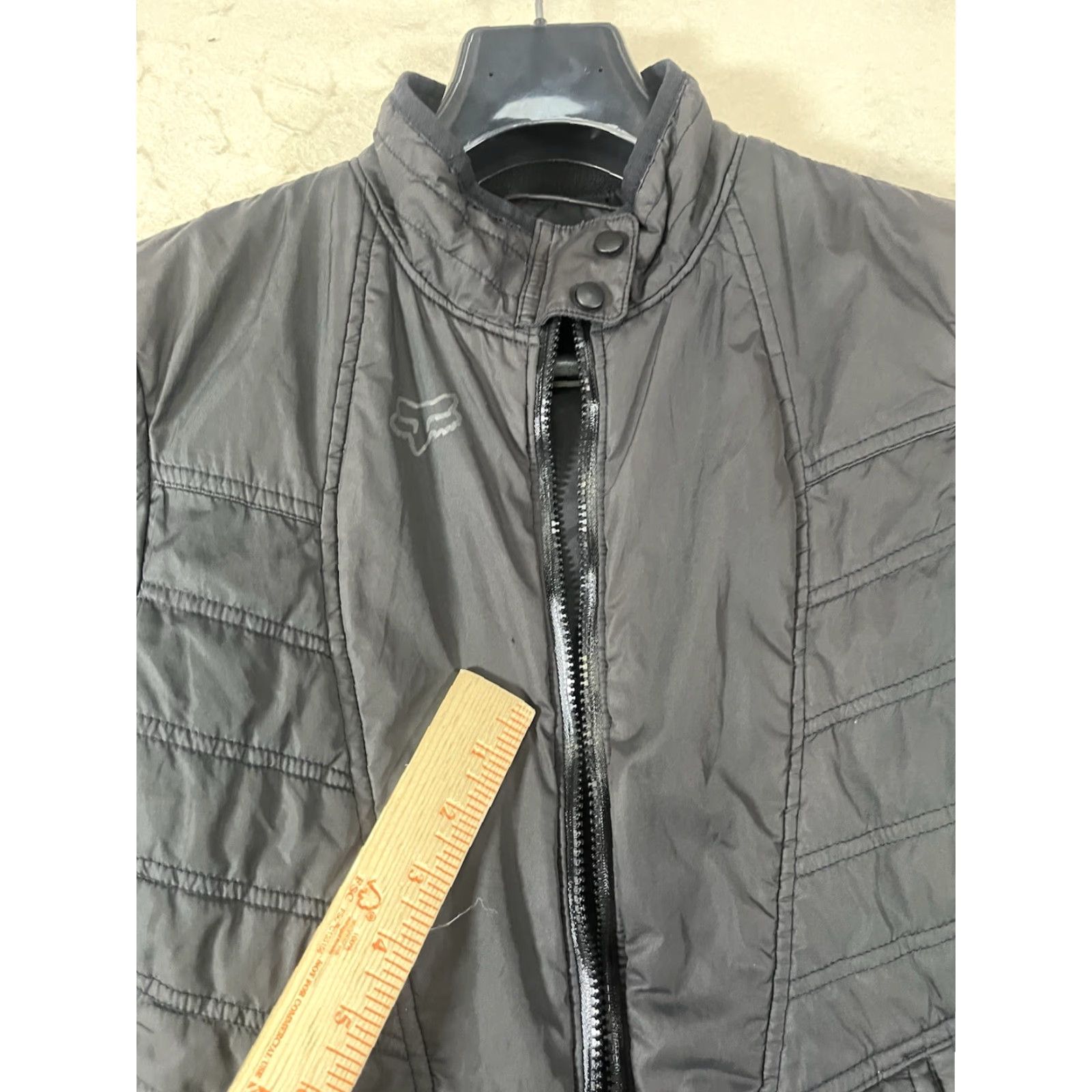 Fox Racing Fox Puffer Jacket Women's XS Black Winter Quilted Full Zip Short Regular Puffer Jacket Logo Fox Theme Casual Travel Jacket Size XS / US 0-2 / IT 36-38 - 7 Thumbnail