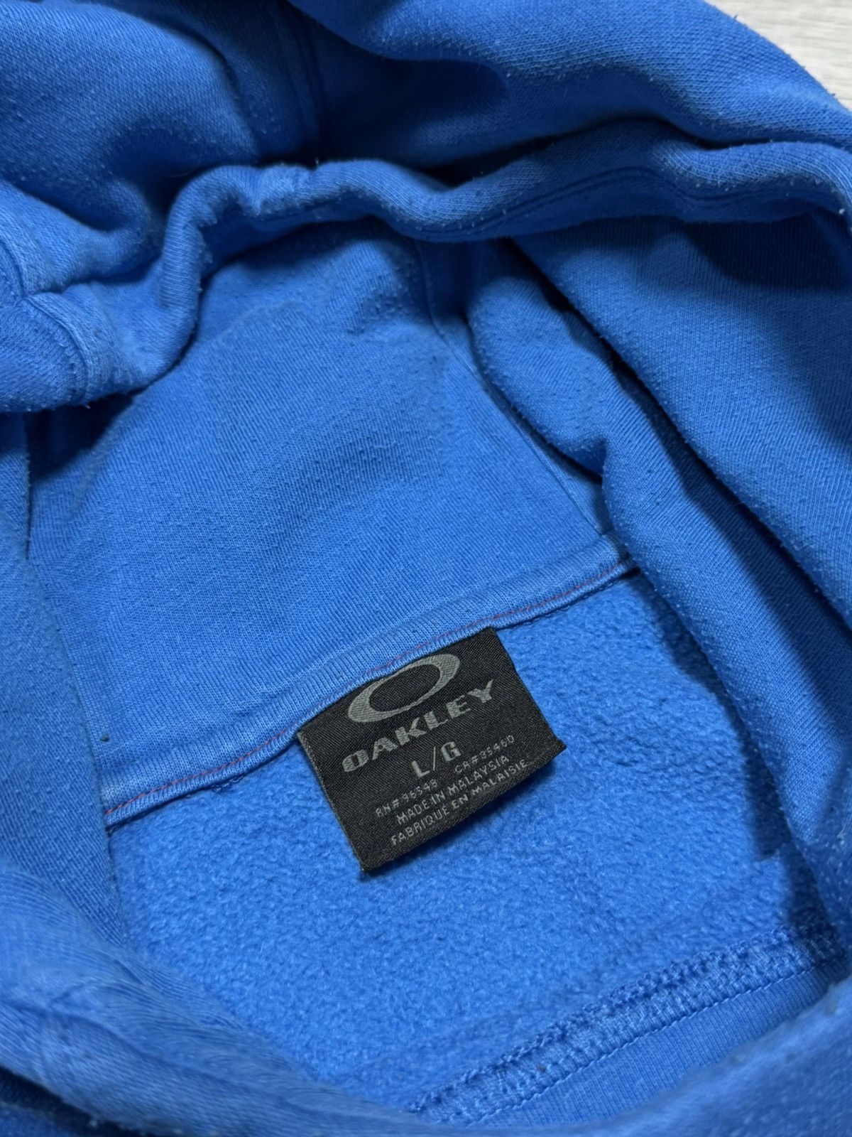 Oakley Oakley vintage big logo hoodie Size US L / EU 52-54 / 3 - 5 Thumbnail