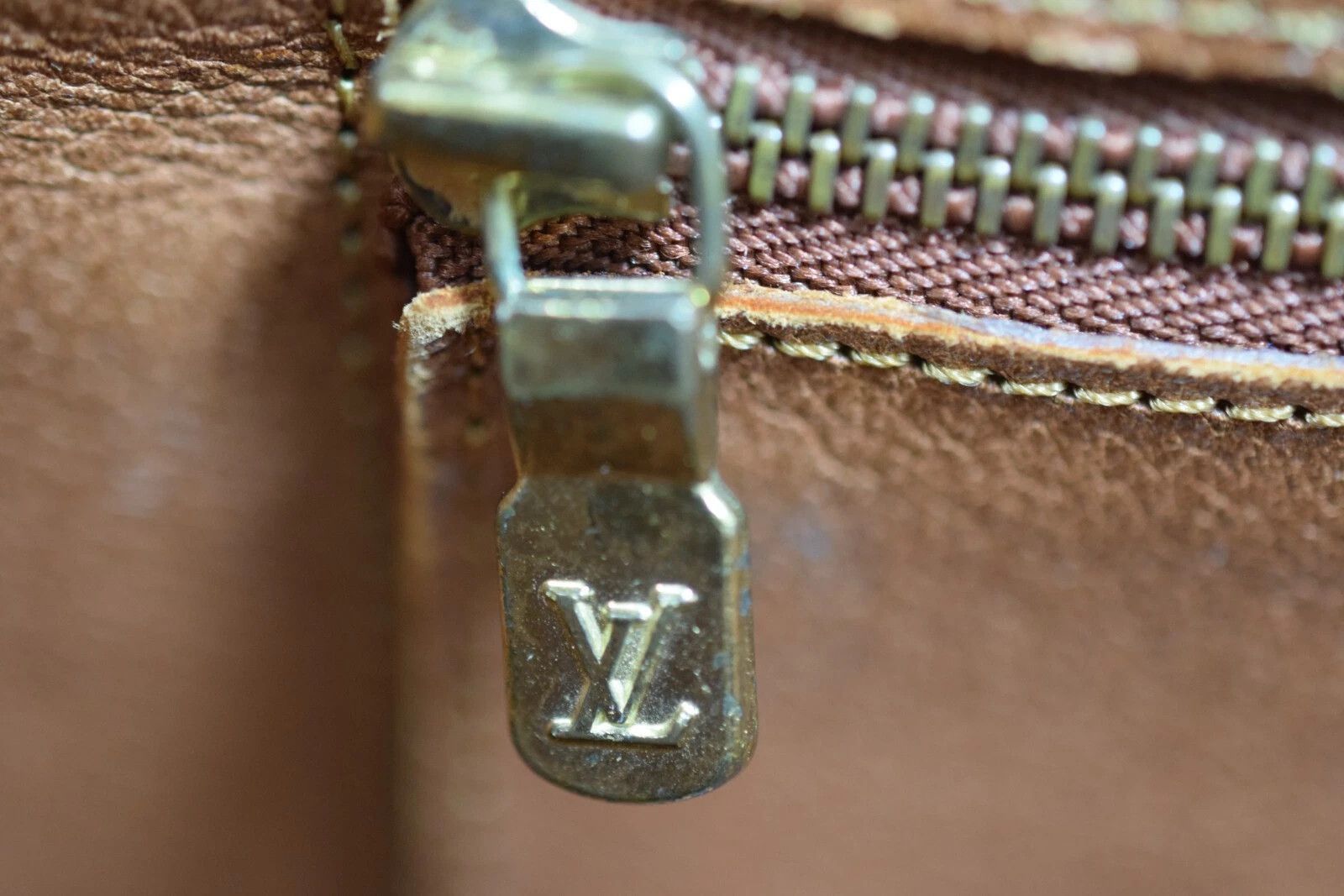Louis Vuitton Louis Vuitton Weekend PM Monogram Canvas Tote Bag M42420 Size ONE SIZE - 23 Thumbnail