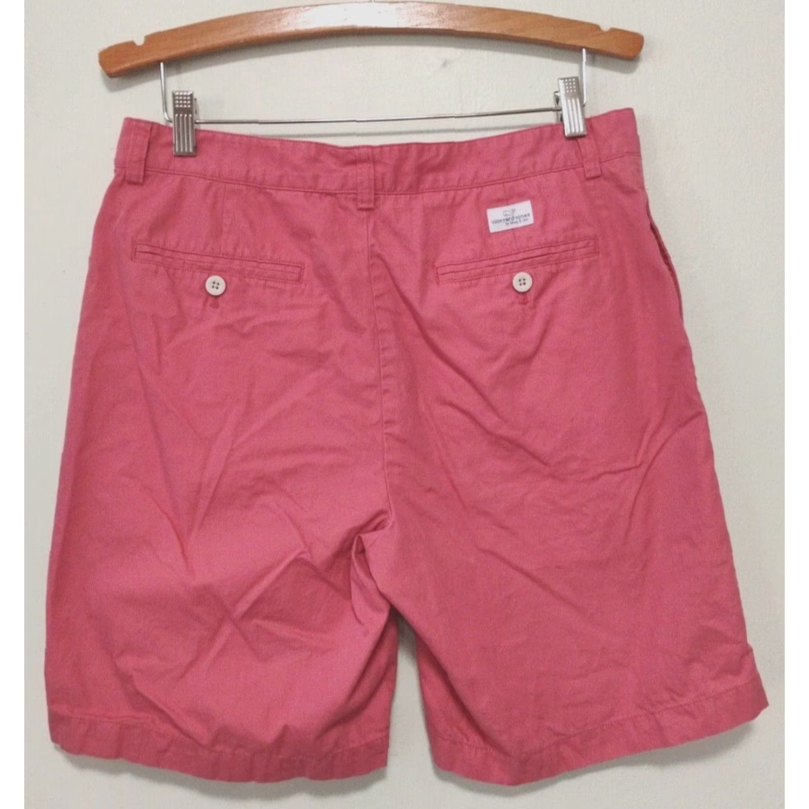 Vineyard Vines Vineyard Vines Bermuda Shorts Mens 32 Beach Preppy Saltwater Logo Cotton Salmon Regular Flat Front Bermuda Beach Golf Shoes? Size US 32 / EU 48 - 2 Thumbnail