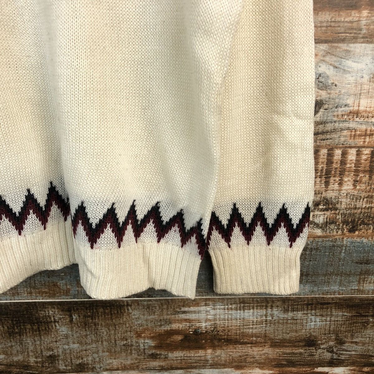 GU DL GU White navajo japan sweatshirt Knitwear #C580 Size US L / EU 52-54 / 3 - 8 Thumbnail
