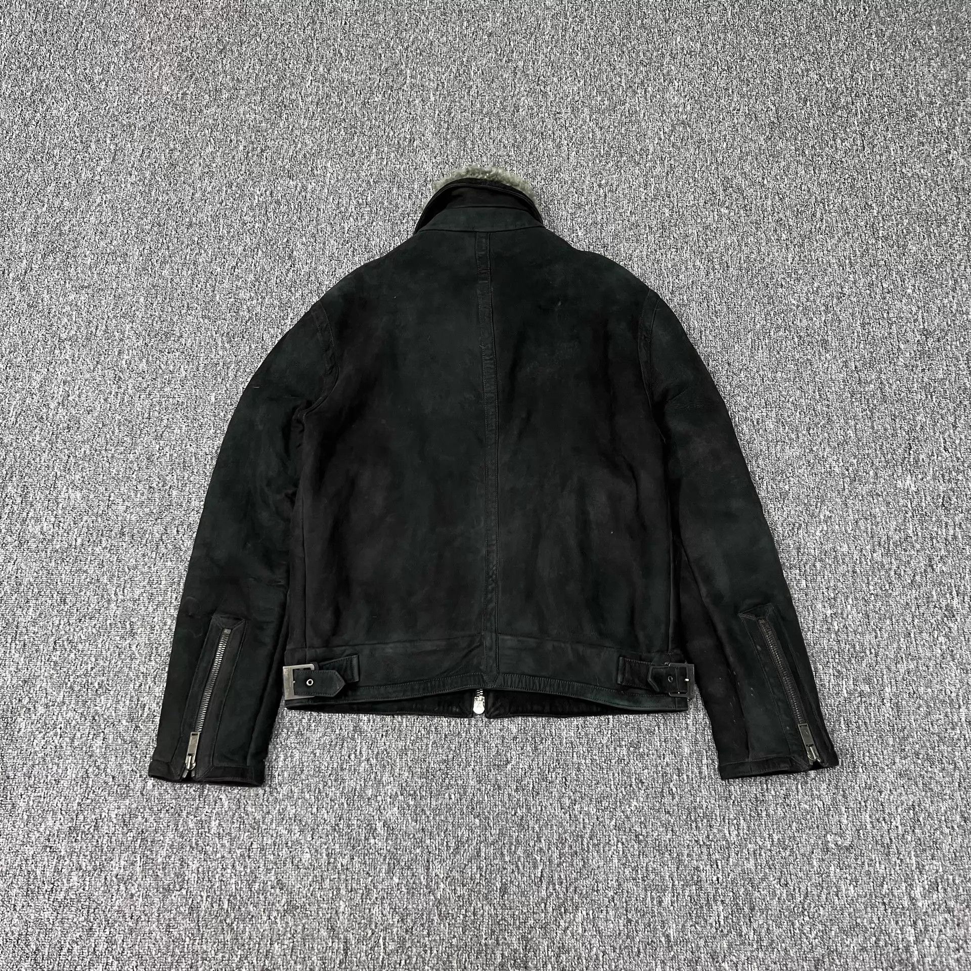 Louis Vuitton LV Shearling Lambskin Multi-Tone Logo Jacket 48 Size US M / EU 48-50 / 2 - 2 Thumbnail