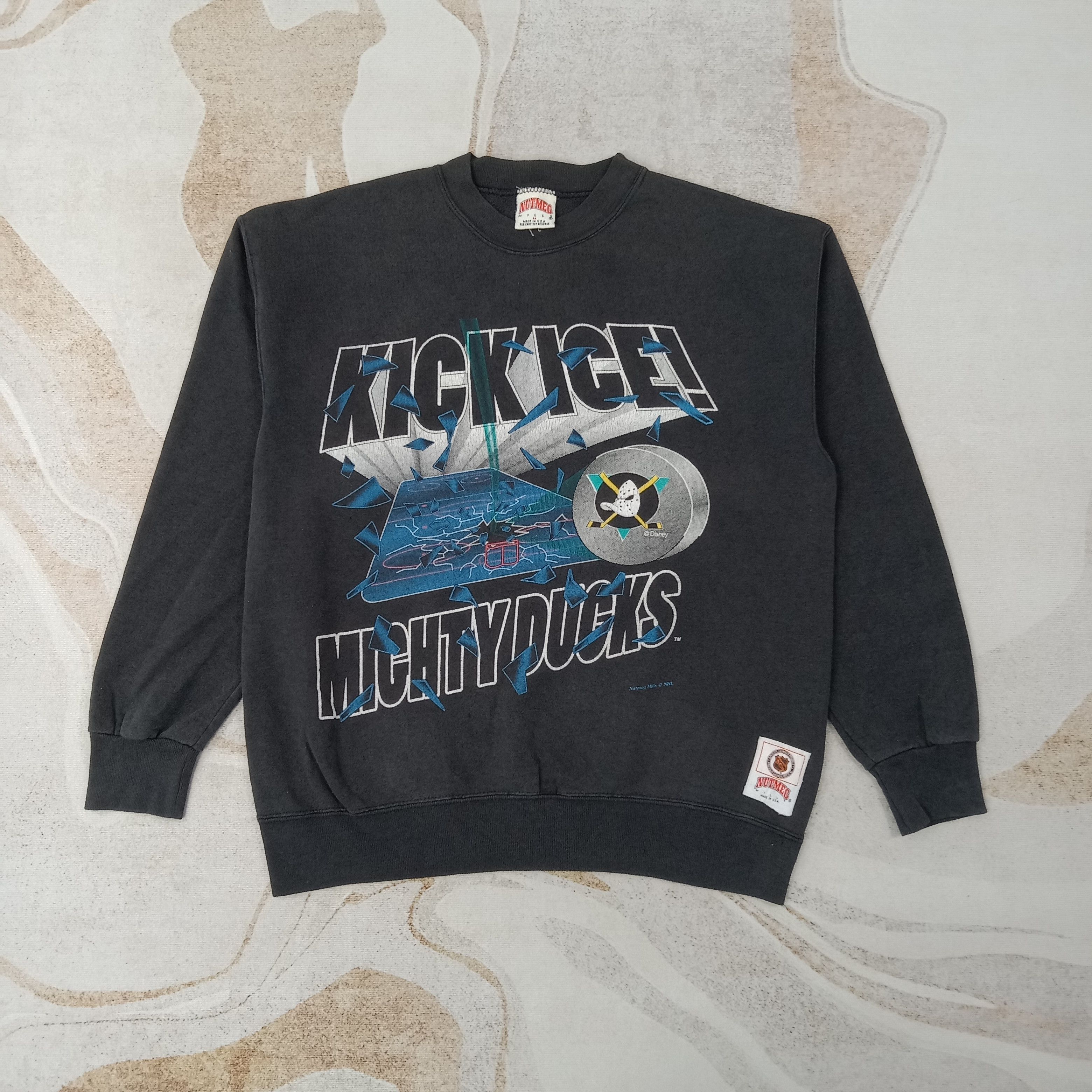 Nutmeg Mighty Ducks Kick Ice Hockey Team Sweatshirt C261N17 Size US L / EU 52-54 / 3 - 1 Thumbnail