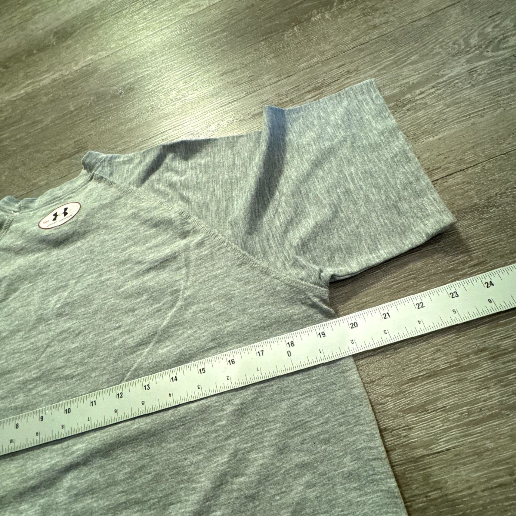 Under Armour Under Armour Shirt Mens Small Gray Tee Short Sleeve Performance Loose Workout Size US S / EU 44-46 / 1 - 7 Thumbnail