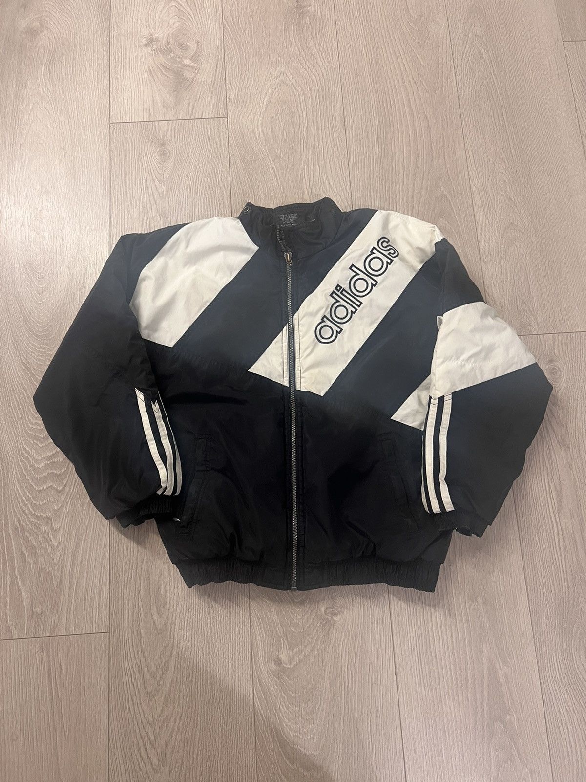 Adidas × Vintage Vintage 90s Adidas Puff Jacket Youth Medium 19” x 22” XS all Size US XXS / EU 40 - 1 Thumbnail