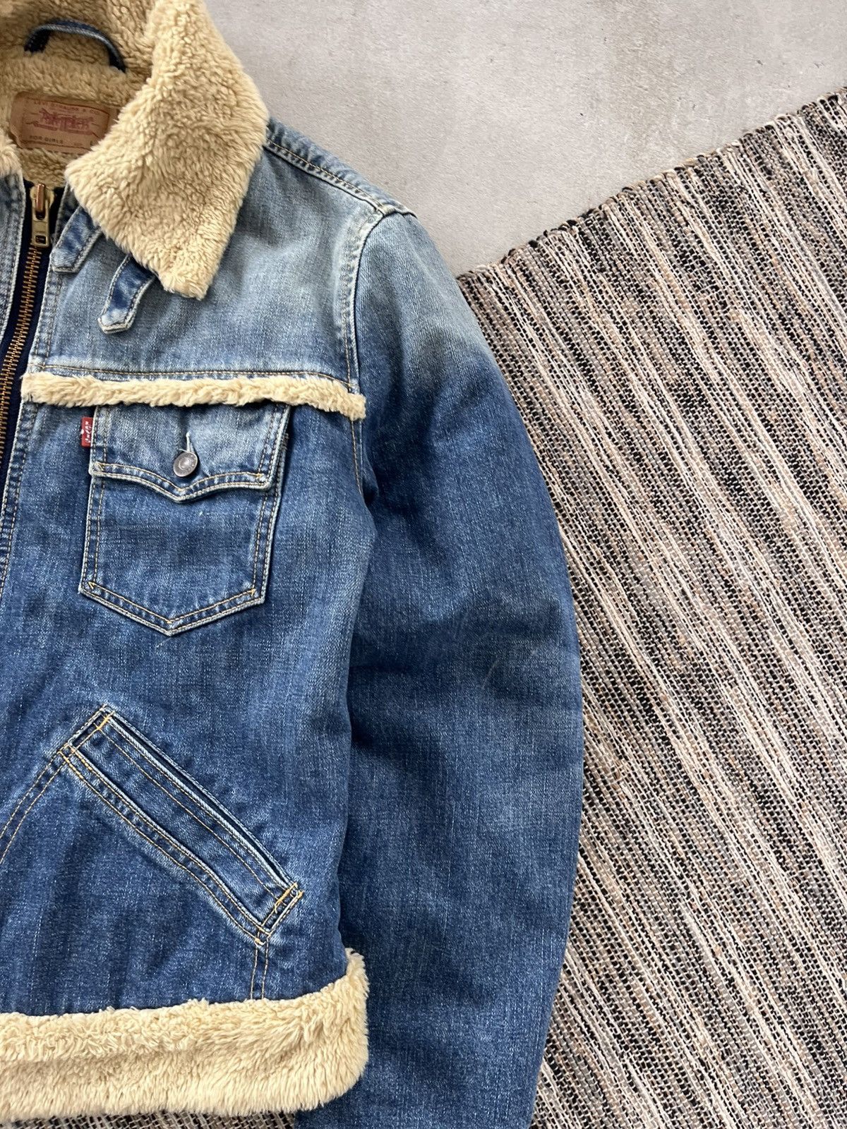 Levi's Vintage Levis Washed Denim Sherpa Bomber Jacket Avantgarde Size L / US 10 / IT 46 - 6 Thumbnail