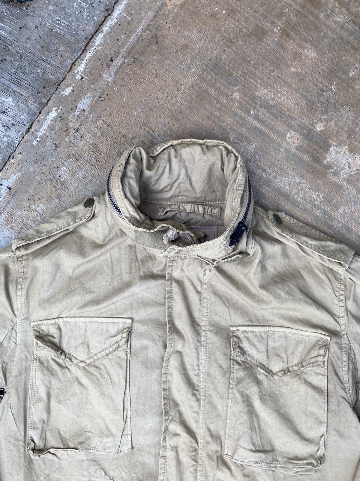 Avirex Distressed Avirex 430 FTR-BOMB SQDN M-65 Field Jacket Size US M / EU 48-50 / 2 - 3 Thumbnail