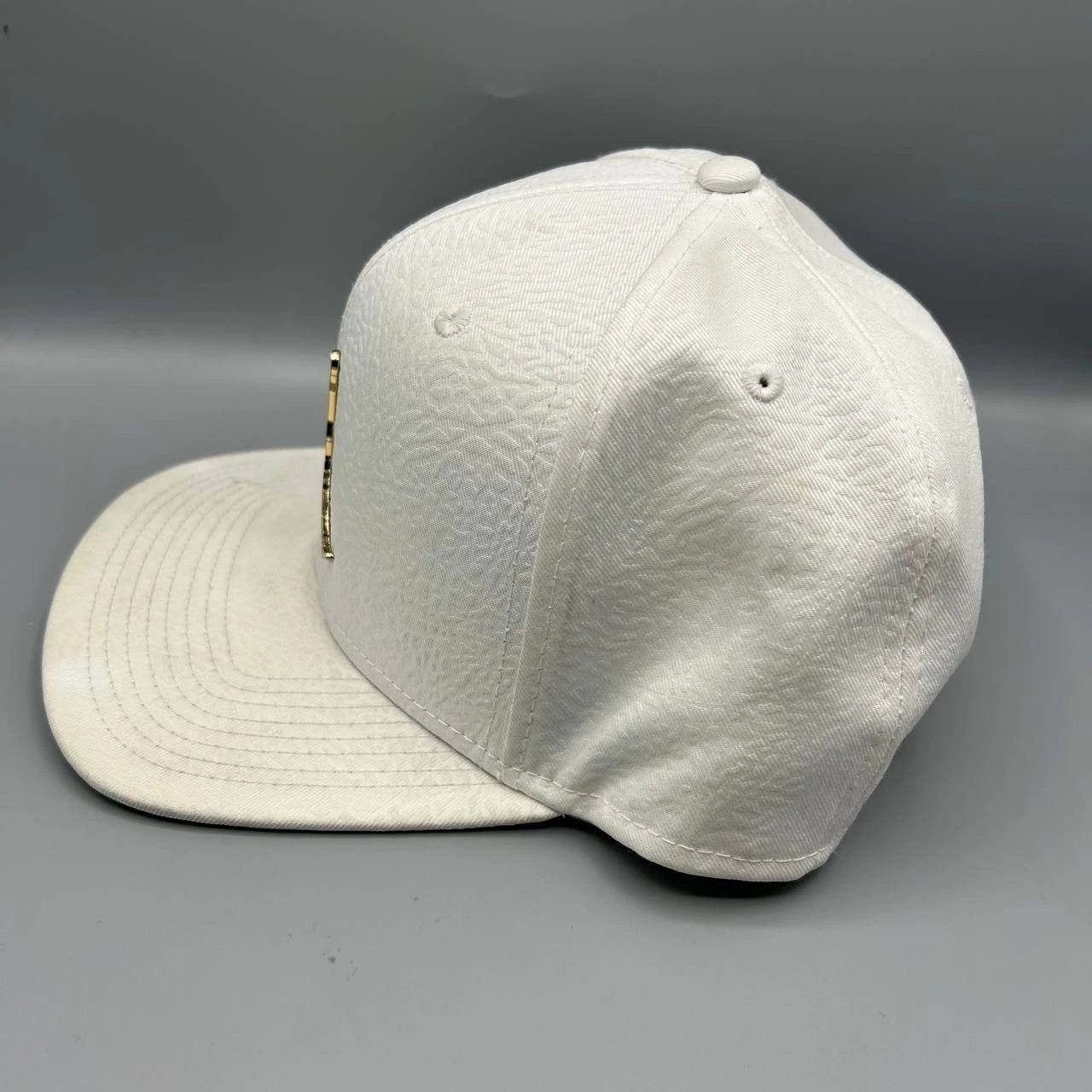 Jordan Brand Air Jordan Hat Cement Elephant Metal Logo Jumpman Snap Back Size ONE SIZE - 4 Thumbnail