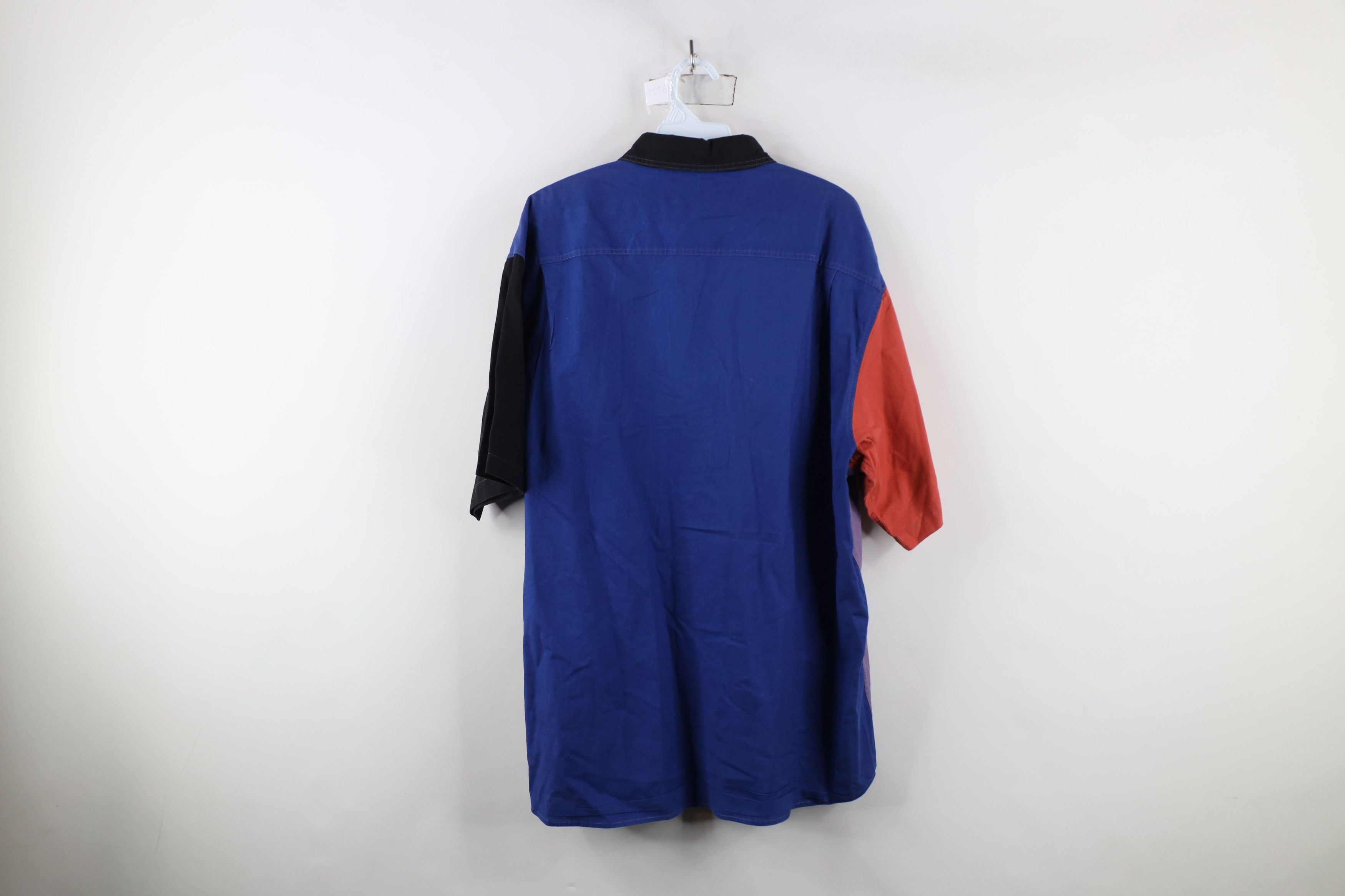 Vintage Vintage 90s Streetwear Short Sleeve Collared Button Shirt Size US L / EU 52-54 / 3 - 10 Thumbnail