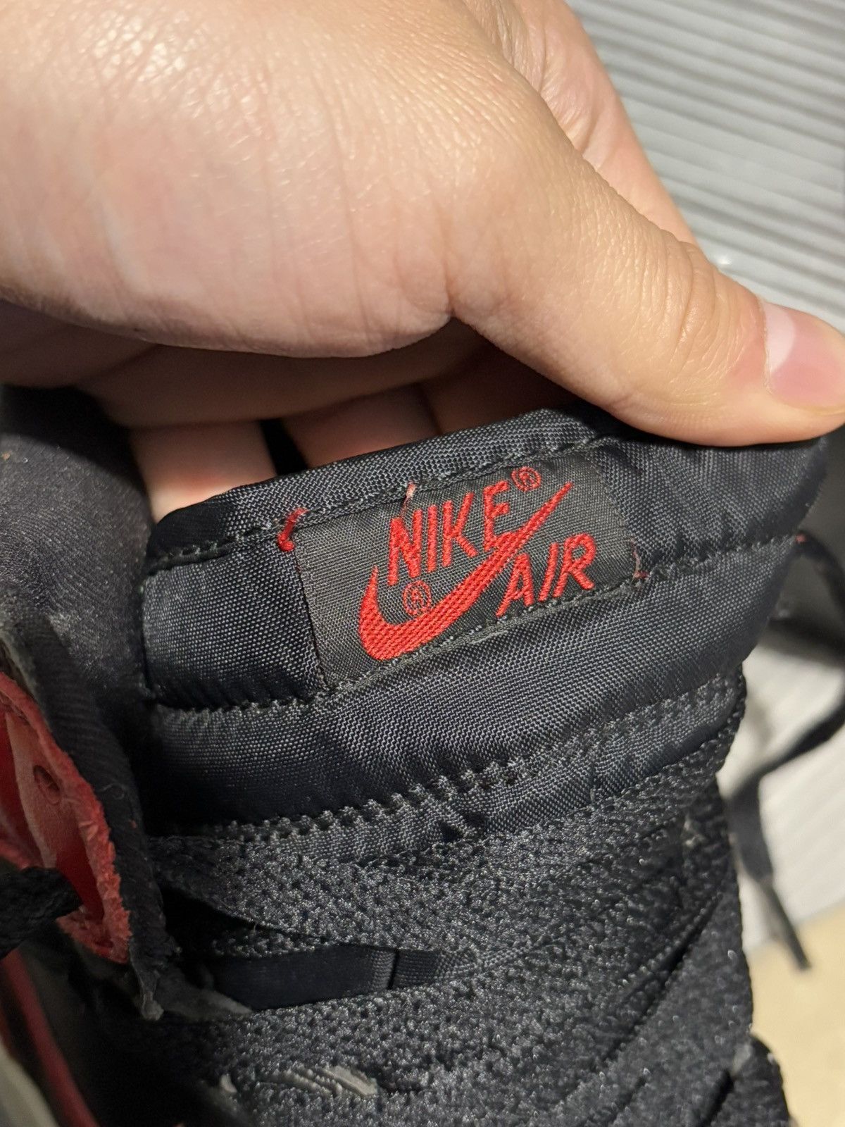 Jordan Brand 8 2001 Air Jordan 1 Retro Bred Black Varsity Red Y2k chicago Size US 8 / EU 41 - 6 Thumbnail