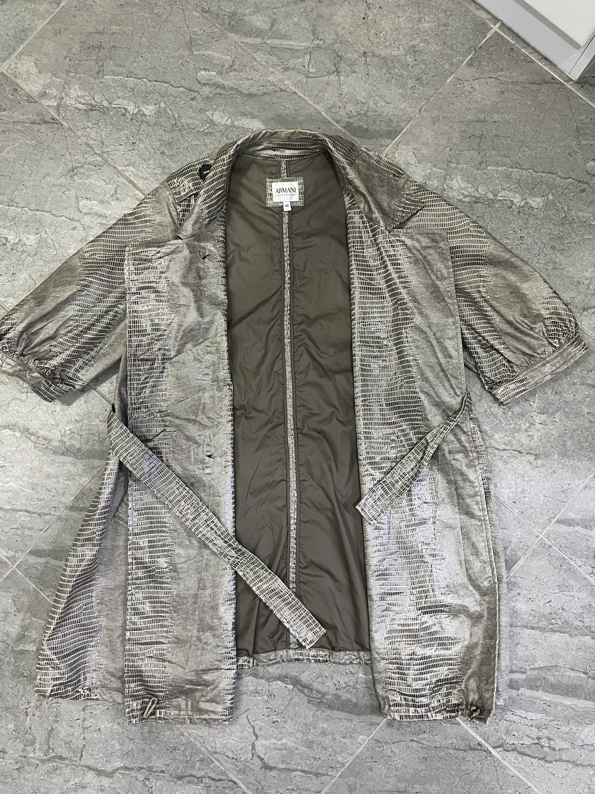 Armani Collezioni Armani Collezioni Crocodile Embossed Metallic Trench Coat Size M / US 6-8 / IT 42-44 - 7 Thumbnail
