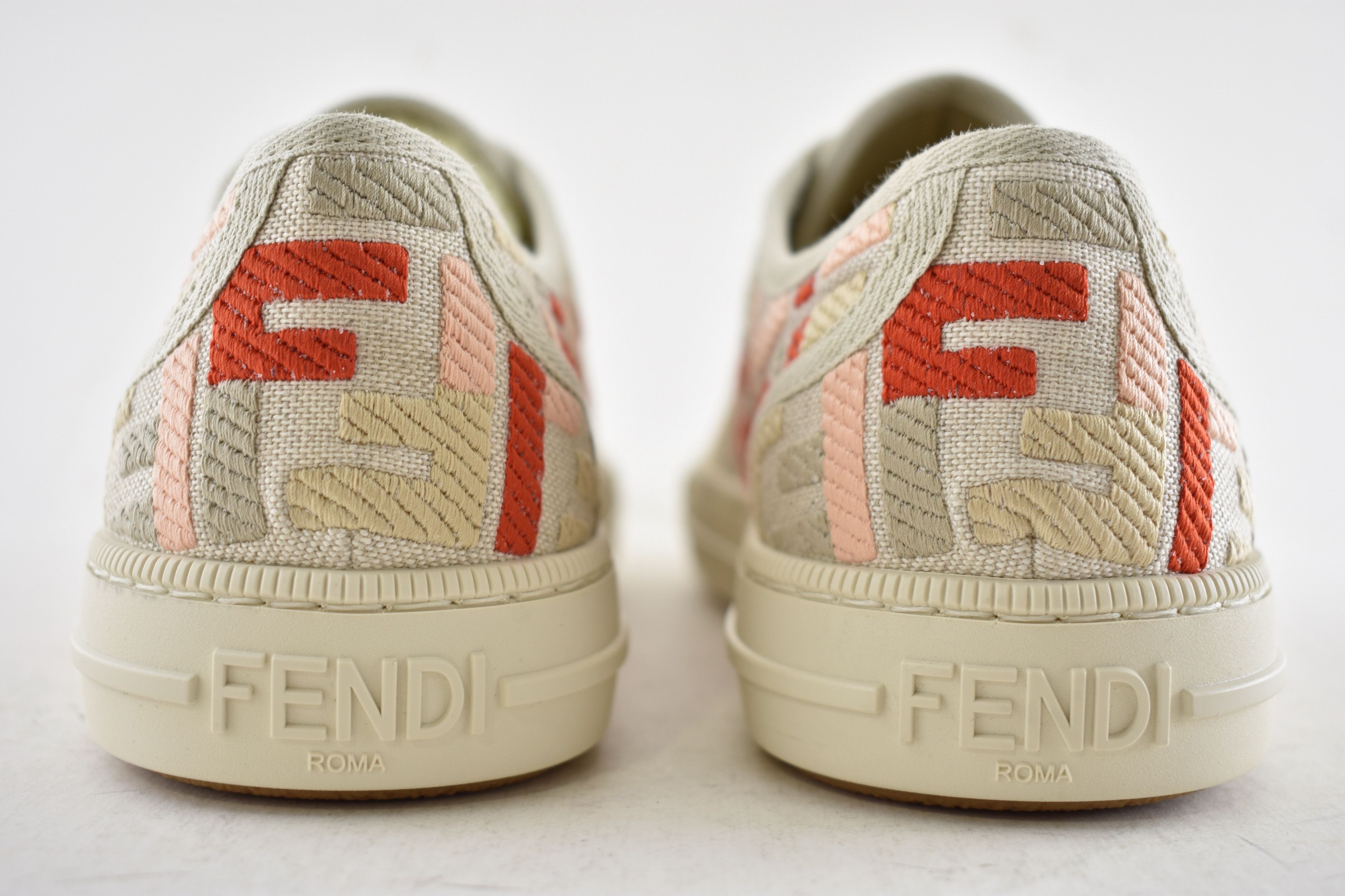Fendi Fendi Domino Red Monogram FF Logo Low Top Sneaker 38 Size US 8 / IT 38 - 15 Thumbnail