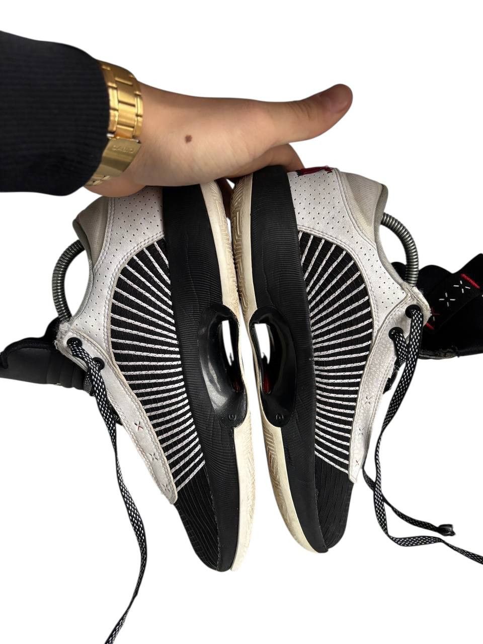 Jordan Brand Air Jordan 35 XXXV Low Top Sneakers Shoes CW2460-101 Size US 9 / EU 42 - 3 Thumbnail