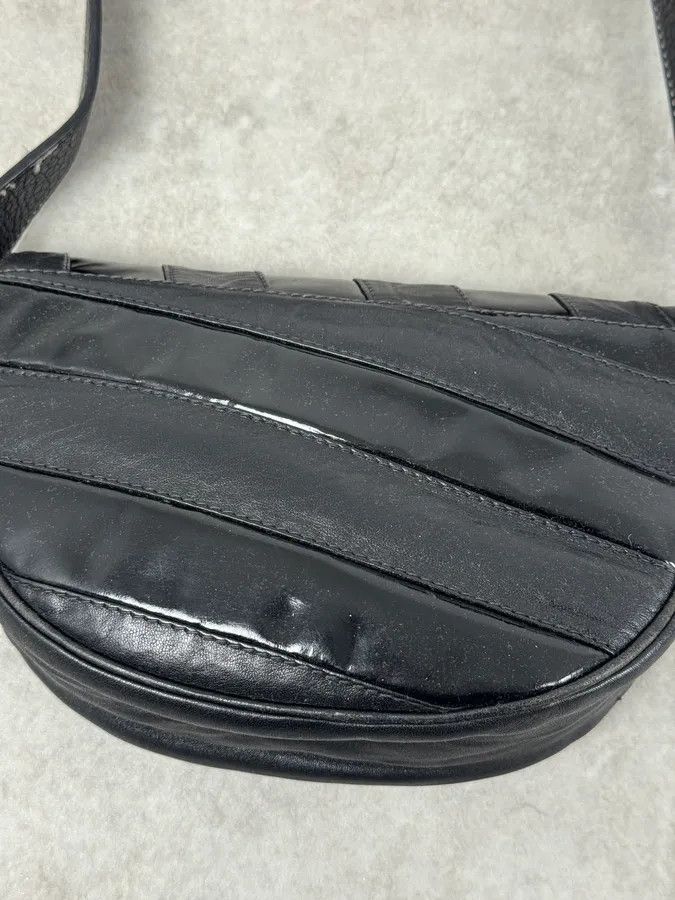 Vintage 1990s Versace Black Lines Leather Handle Bag Size ONE SIZE - 4 Thumbnail