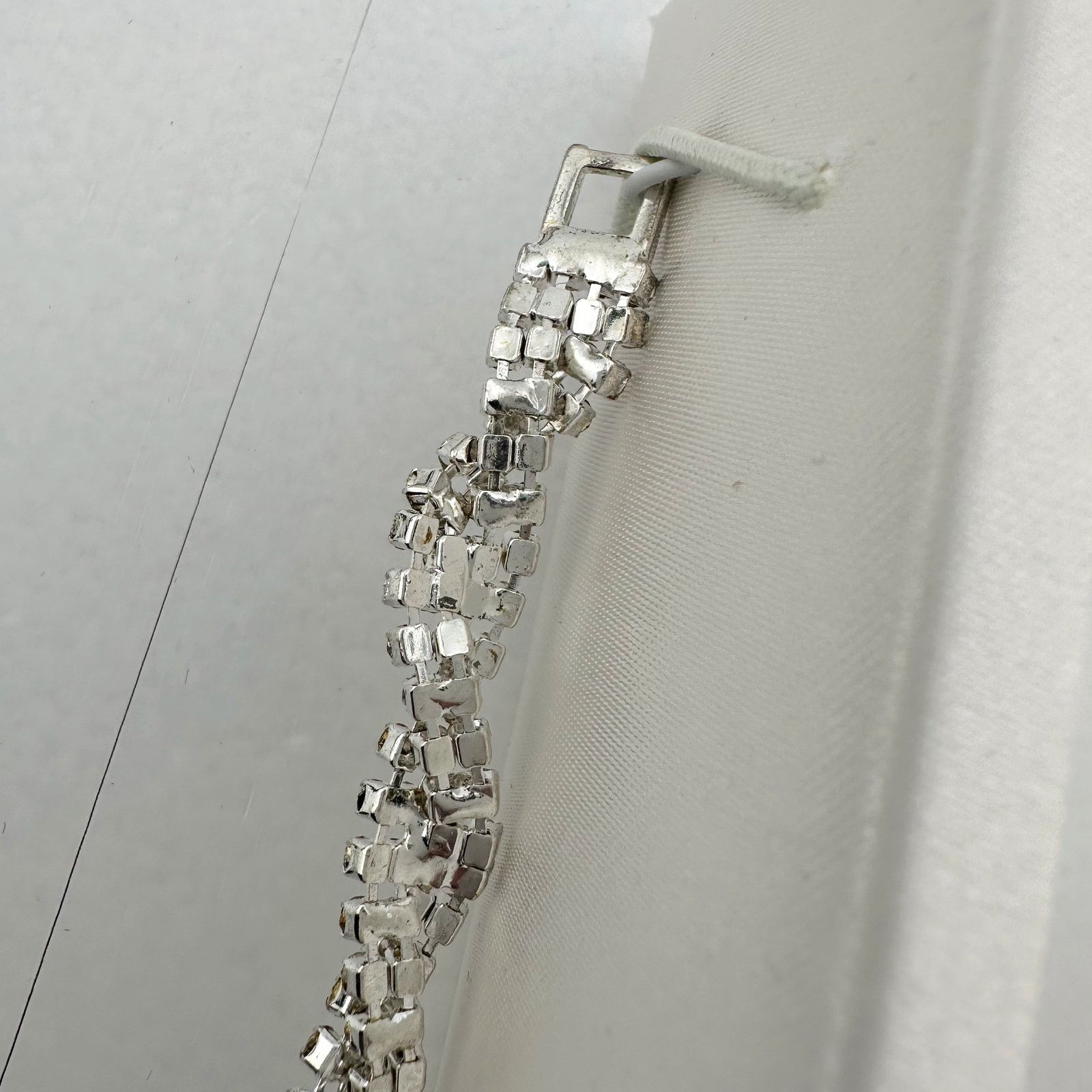 Other Friedman Jewelers Shimmering White Crystal Bracelet In Box Size ONE SIZE - 8 Thumbnail