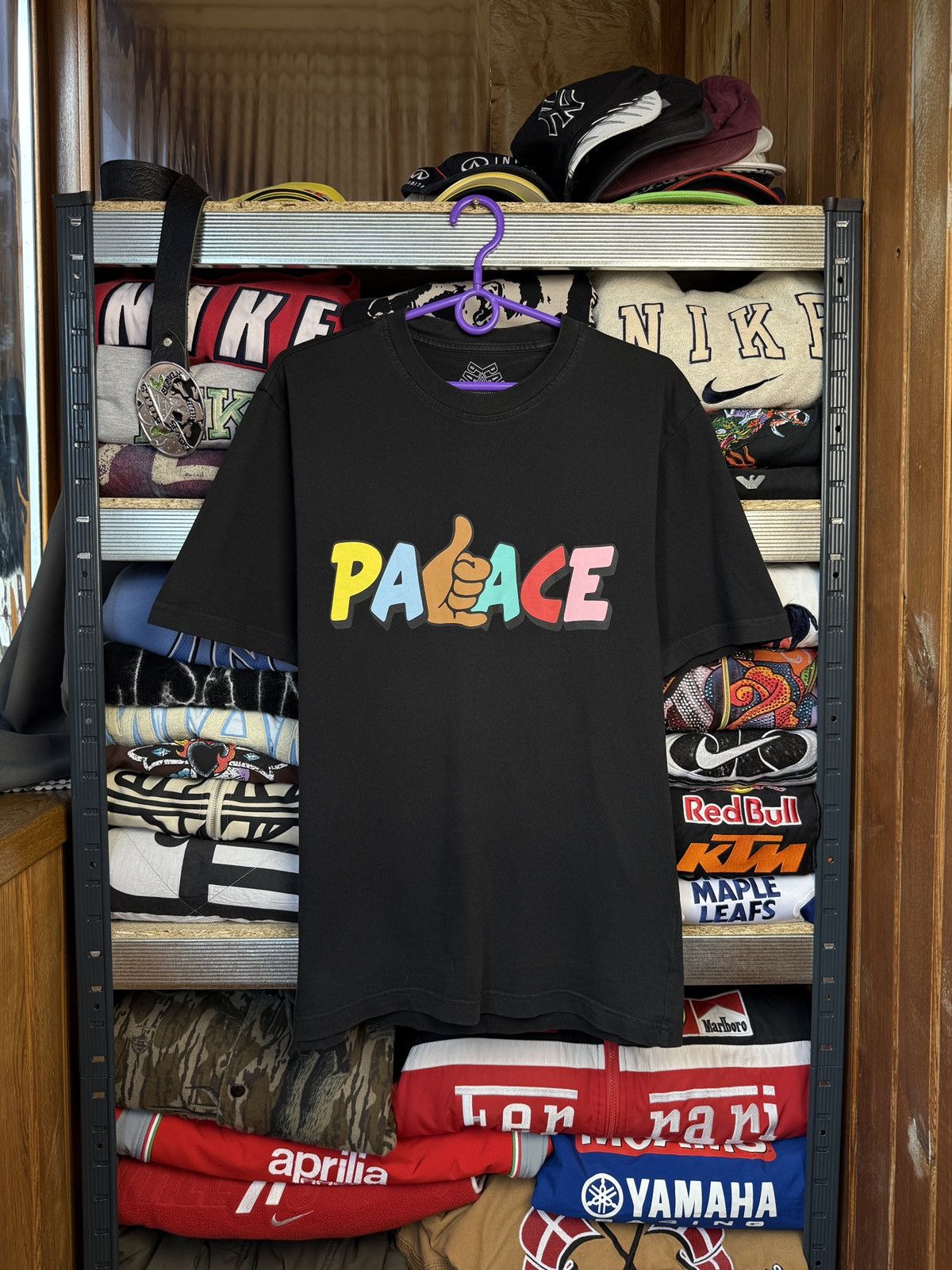 Palace PALACE SHITFACED SHAKA T-SHIRT BLACK Size US S / EU 44-46 / 1 - 1 Thumbnail
