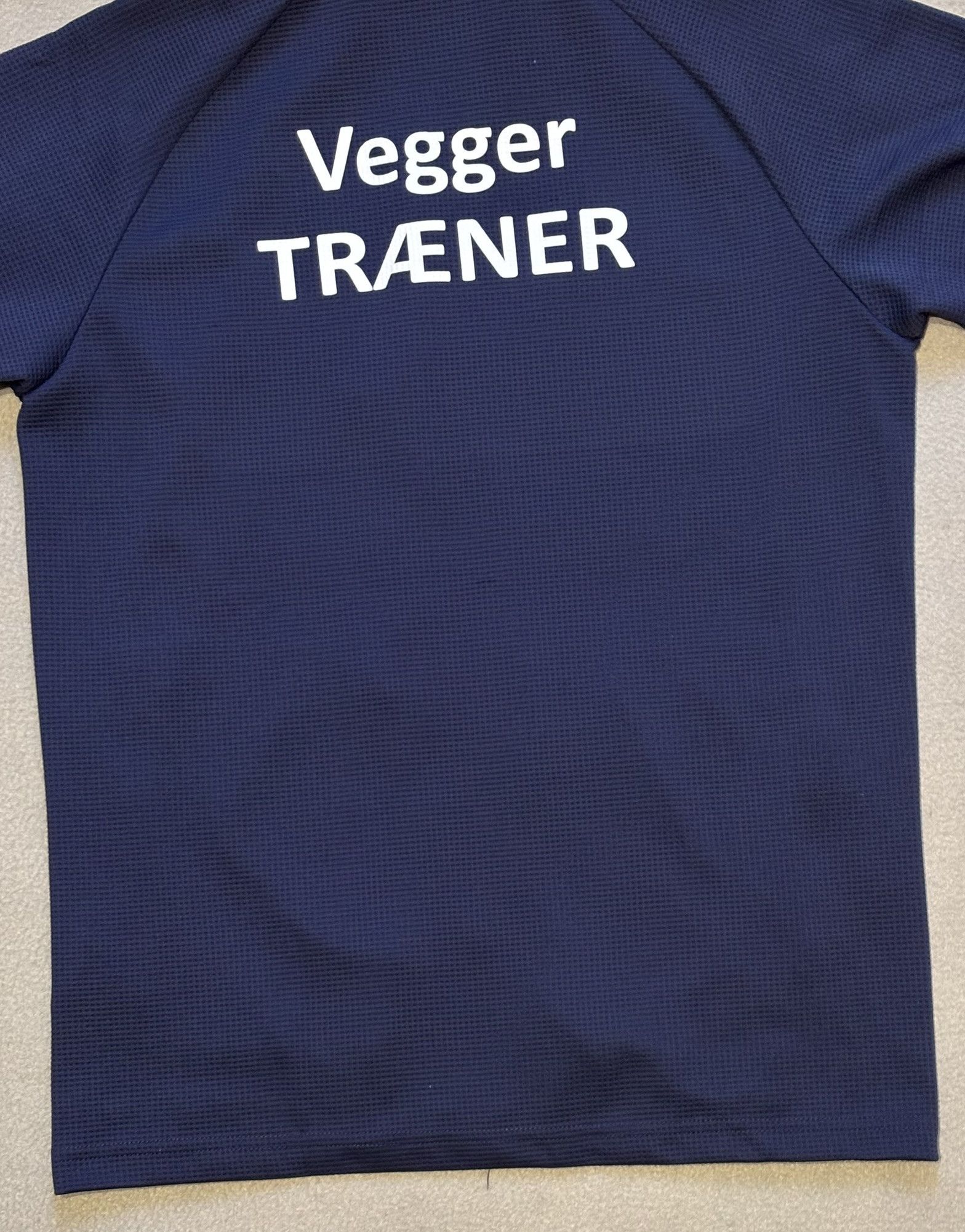 Hummel Vegger IF Hummel Denmark Football Sweatshirt size M Size US M / EU 48-50 / 2 - 12 Thumbnail