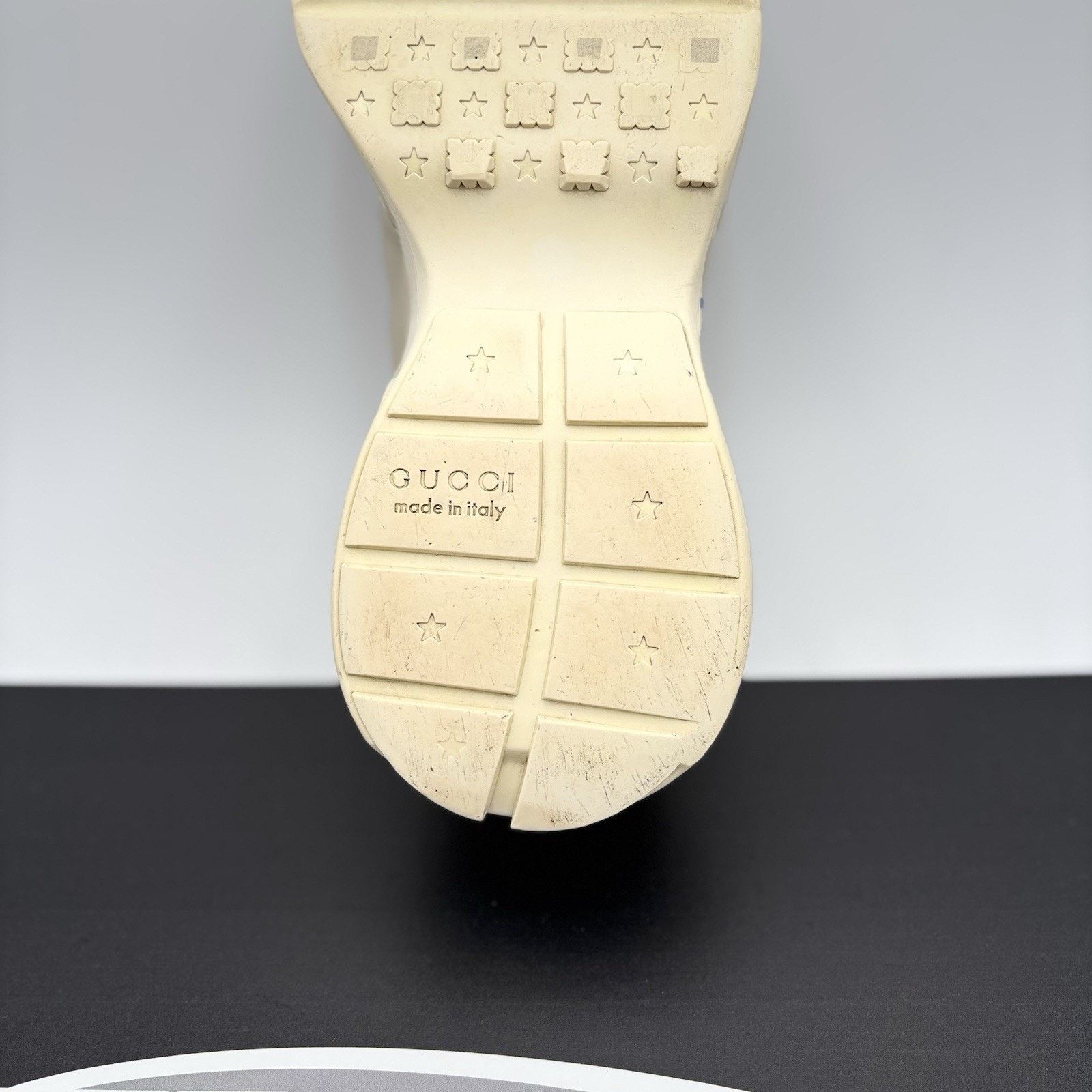 Gucci Gucci Rhyton GG ‘ Hawaii Ivory Multi ’ | GOOD CONDITION! Size US 9.5 / EU 42-43 - 18 Thumbnail