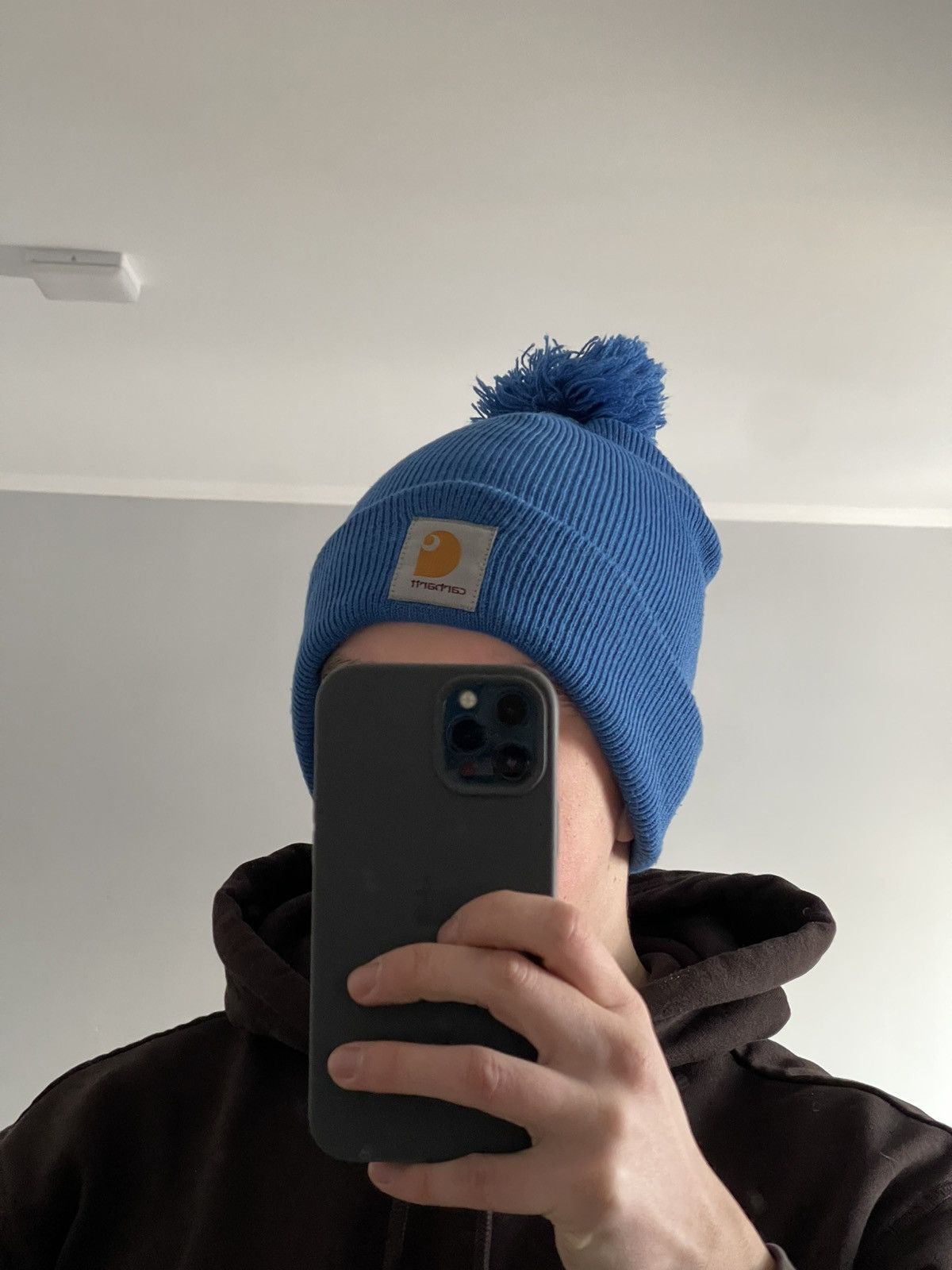 Carhartt Carhartt Bobble Pom Y2k Watch Logo Stretch Beanie Hat Size ONE SIZE - 4 Thumbnail
