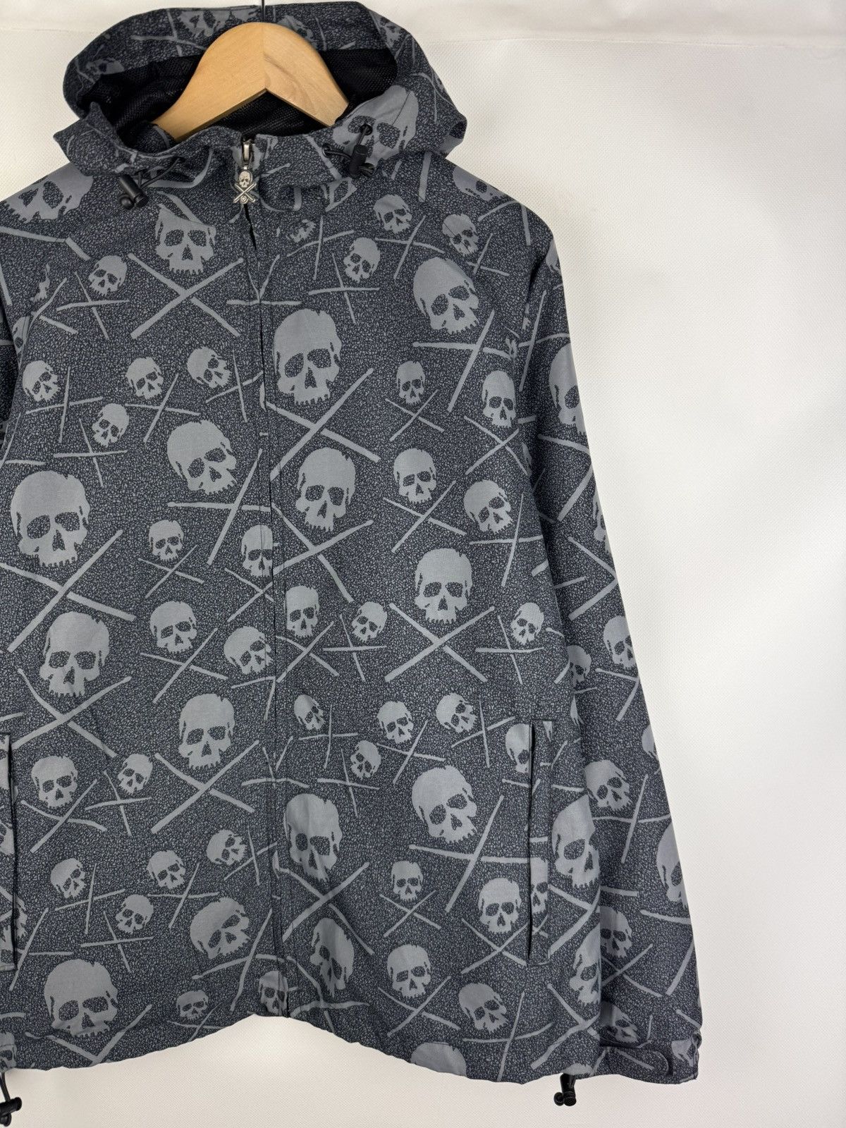 C1RCA Circa Skateboarding Y2K Skull Overprinted Hooded Windbreaker Size US M / EU 48-50 / 2 - 3 Thumbnail