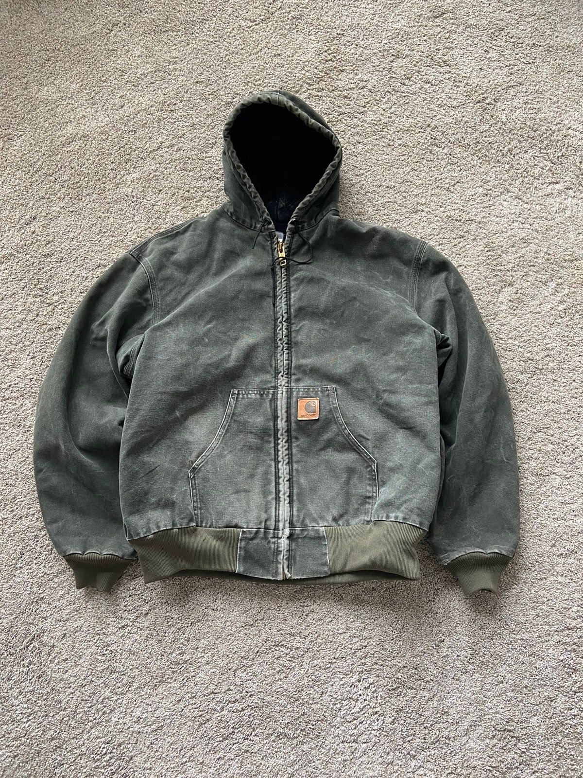 Pre-owned Carhartt X Made In Usa Crazy Vintage 90's Two Tone Forest Faded Carhartt Jacket Usa In Green